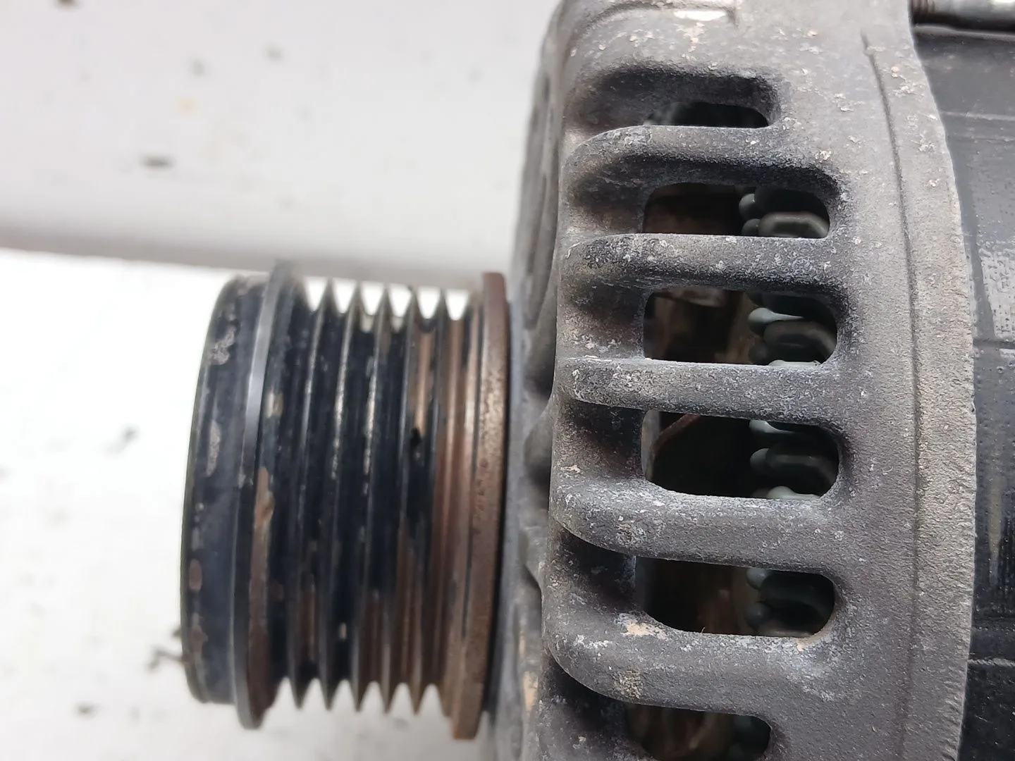 Alternador para Omoda 5
