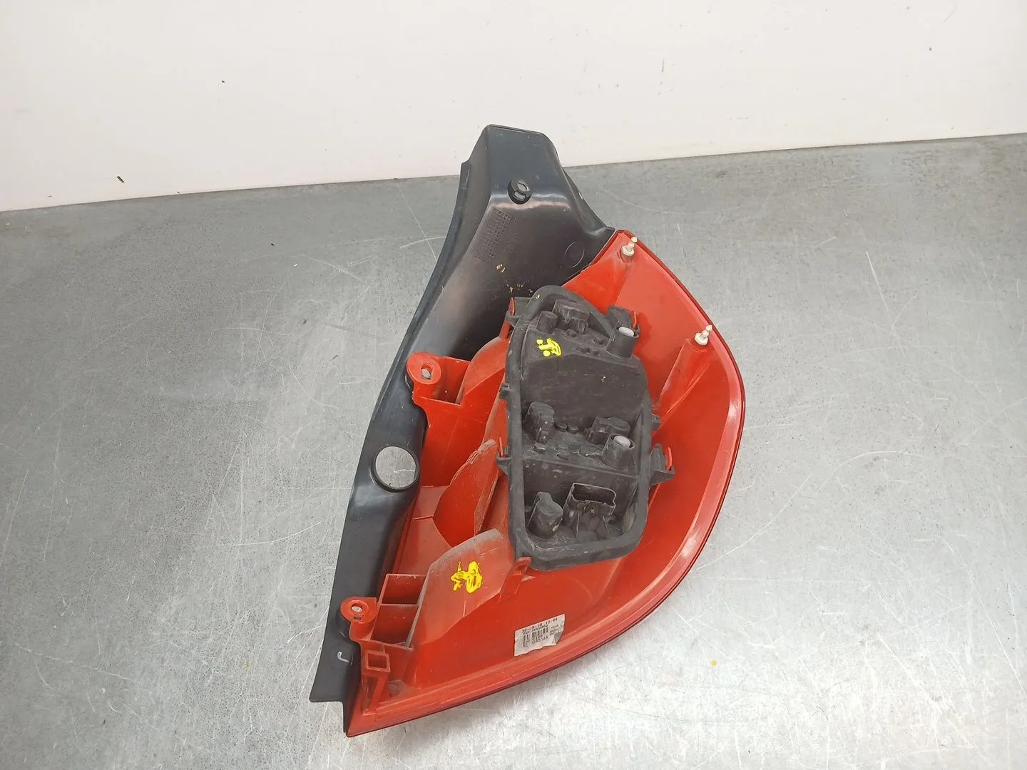 Piloto Trasero Izquierdo para Renault Clio Iii (Br0/1, Cr0/1)