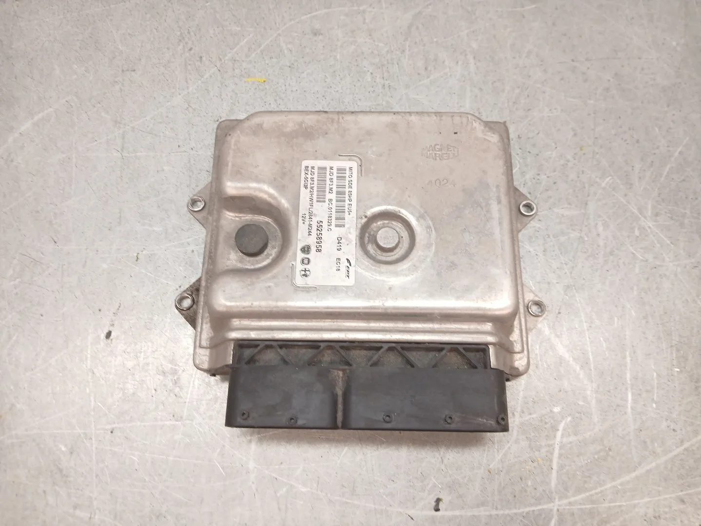 Centralita Motor Uce para Alfa Romeo Mito (955_)