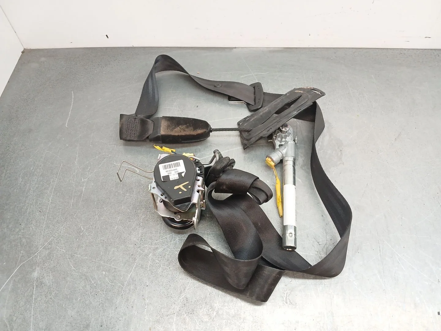 Cinturon Seguridad Delantero Izquierdo para Alfa Romeo Mito (955_)