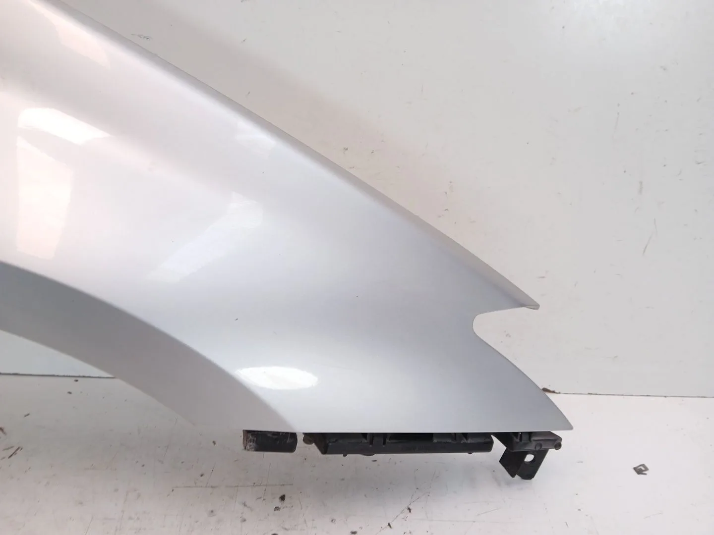 Aleta Delantera Derecha para Renault Laguna Iii (Bt0/1)