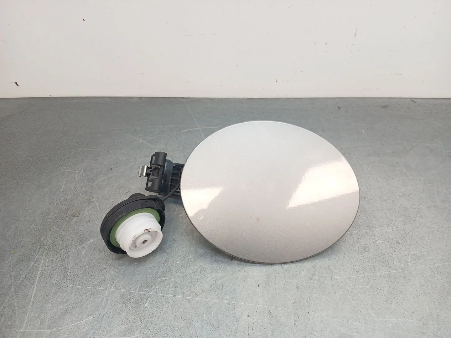 Tapa Exterior Combustible para Omoda 5