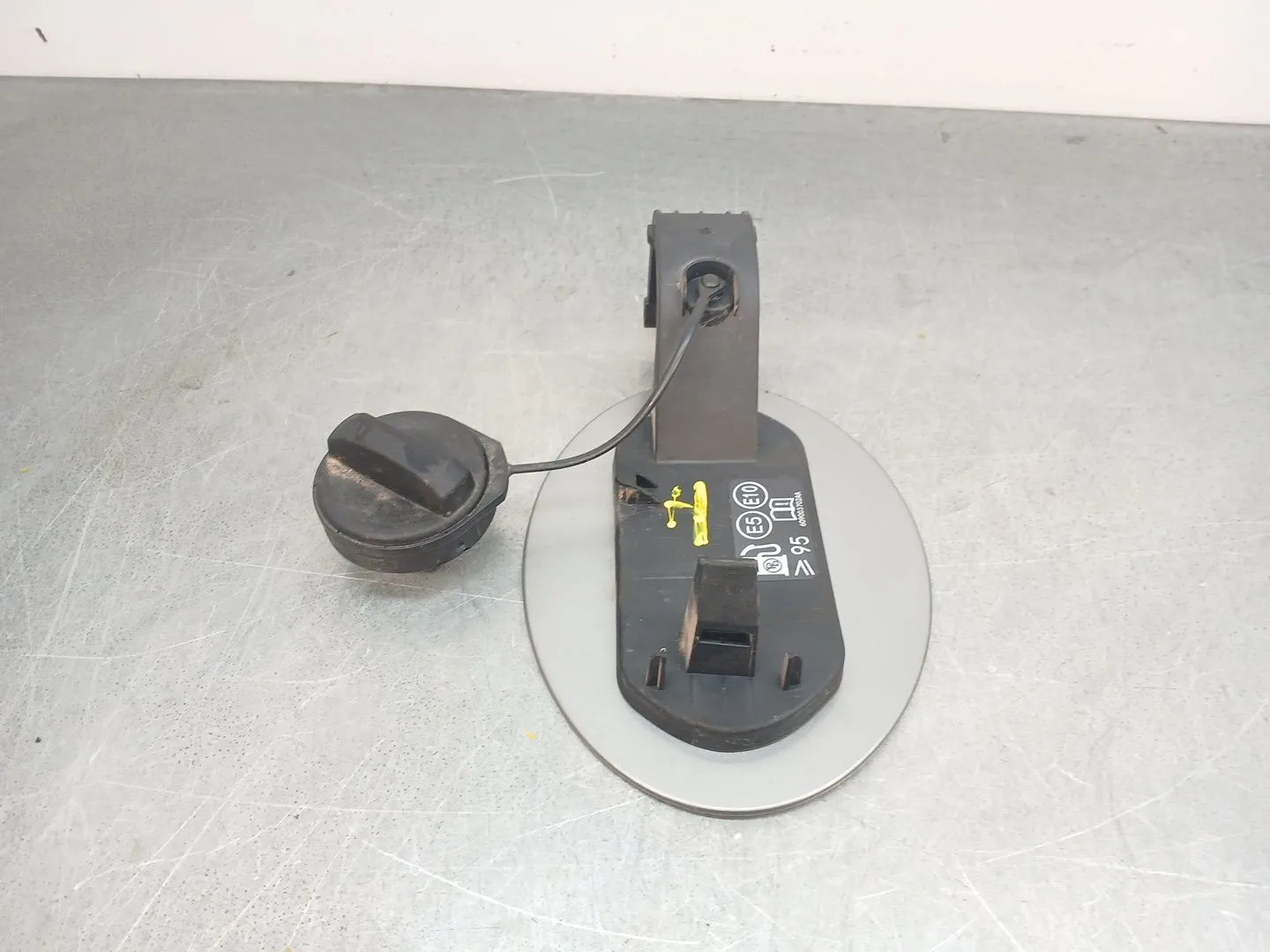 Tapa Exterior Combustible para Omoda 5