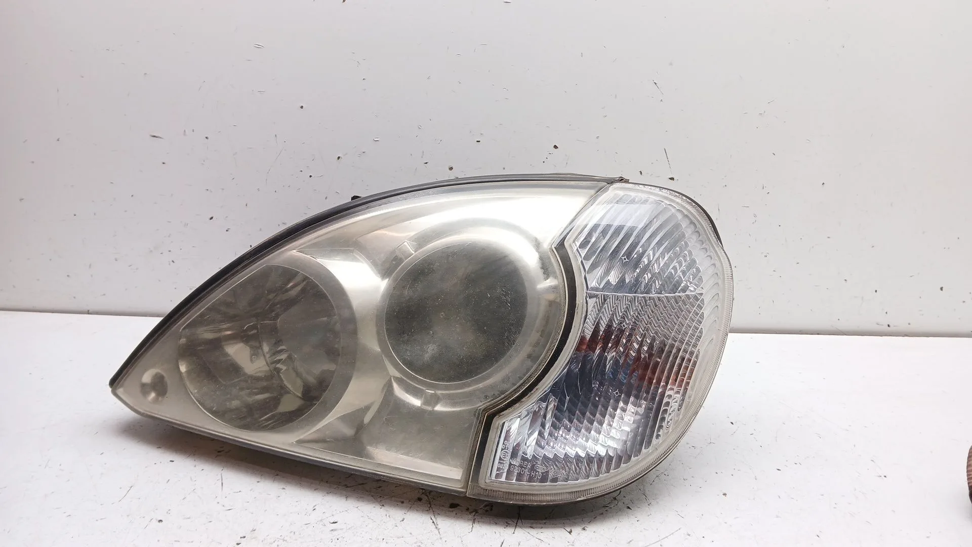 Faro Izquierdo para Hyundai Terracan (Hp)