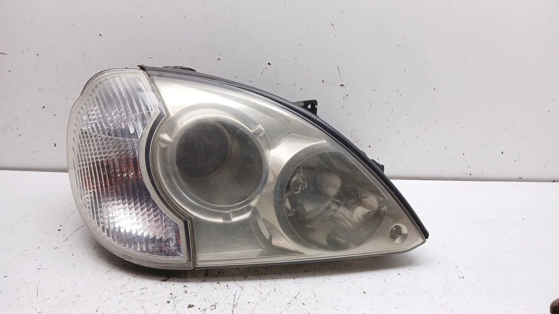 Faro Derecho para Hyundai Terracan (Hp)