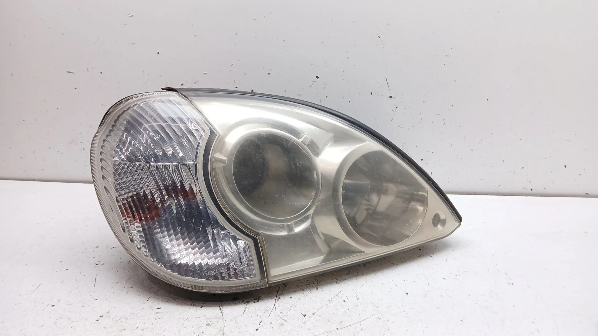Faro Derecho para Hyundai Terracan (Hp)