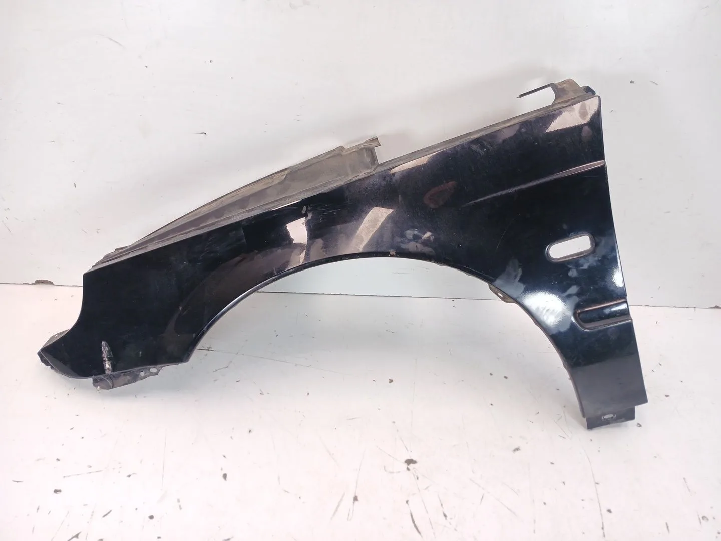 Aleta Delantera Izquierda para Saab 9-5 Station Wagon (Ys3E)