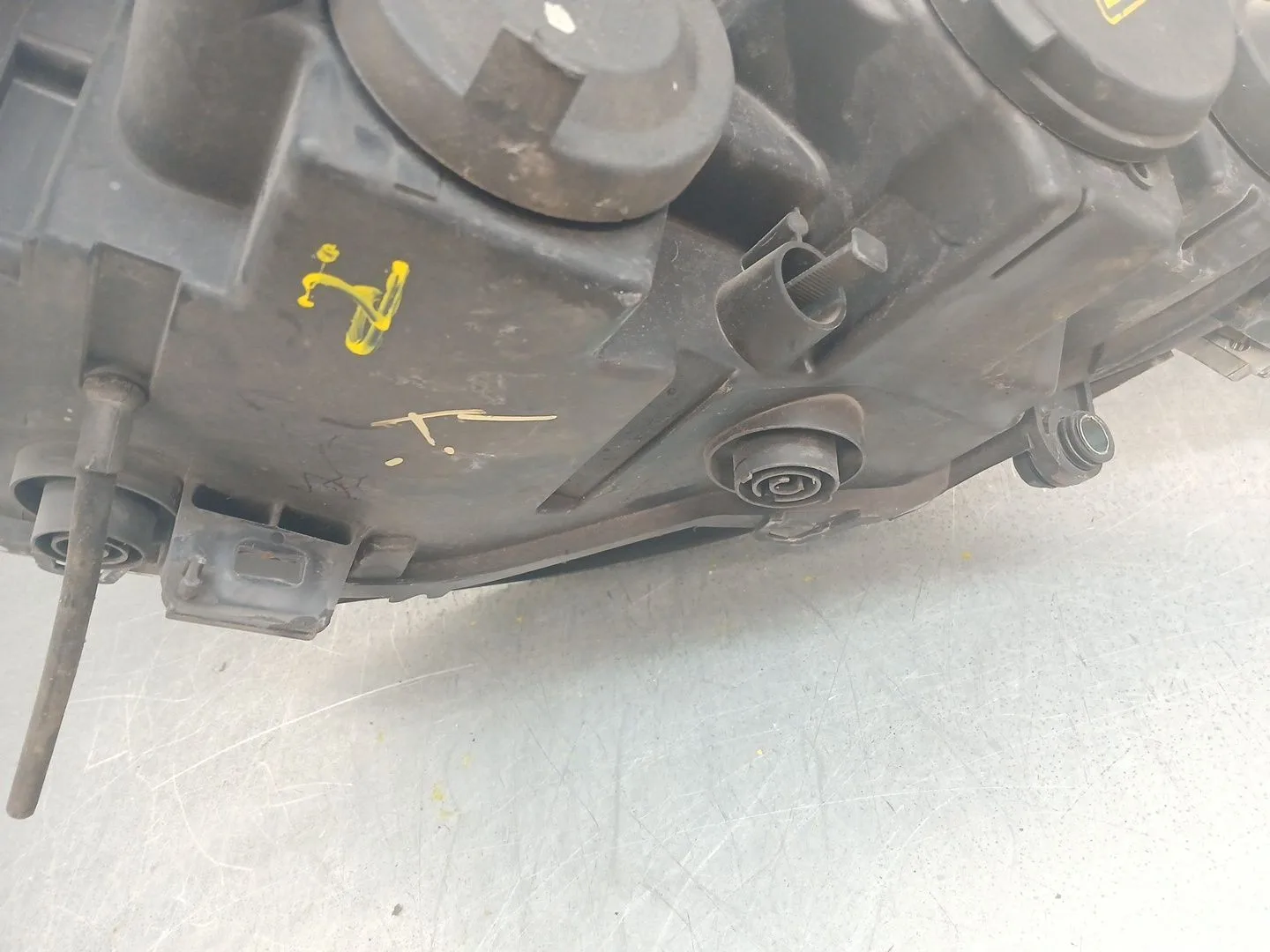 Faro Derecho para Saab 9-5 Station Wagon (Ys3E)