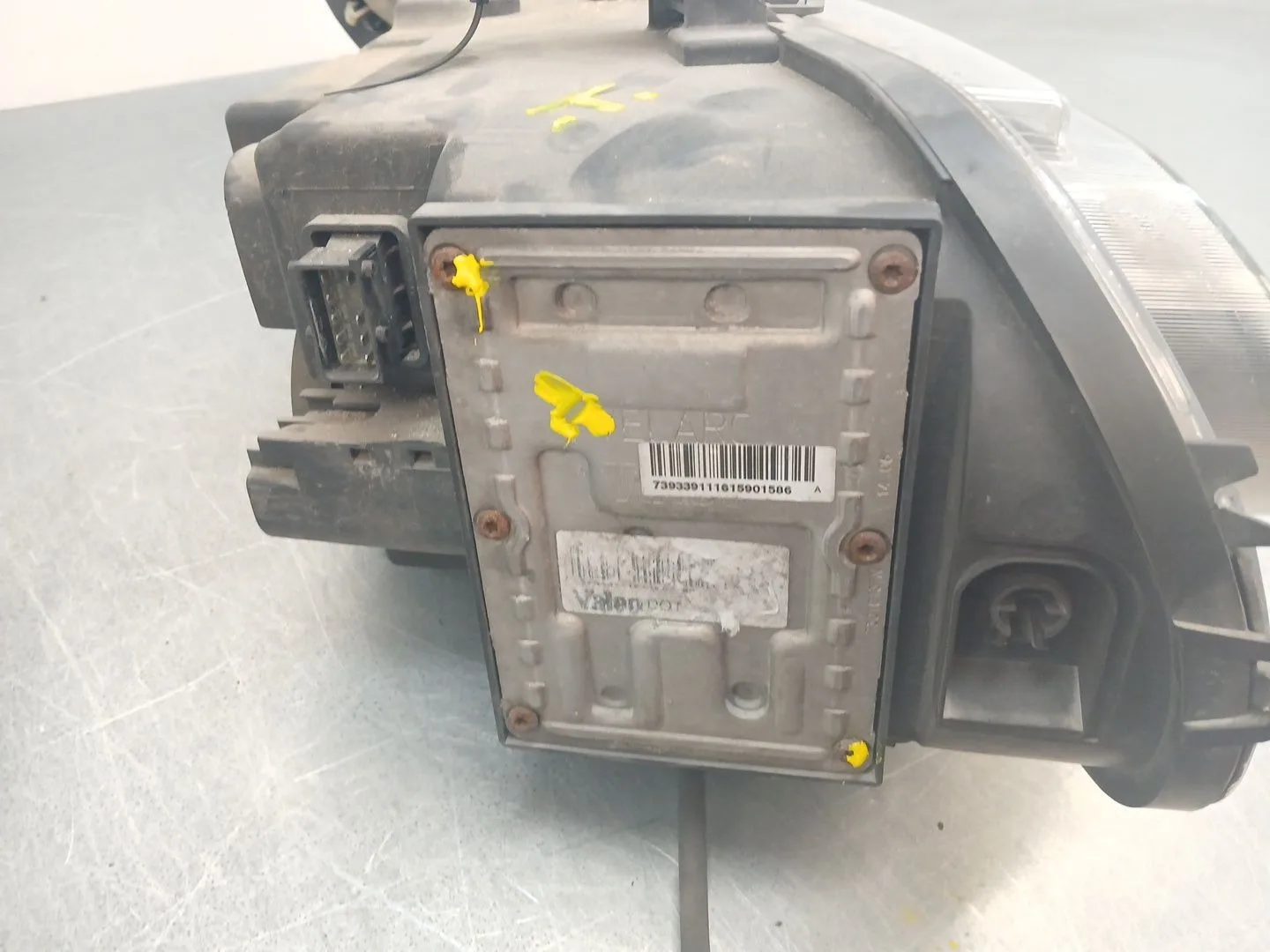 Faro Izquierdo para Saab 9-5 Station Wagon (Ys3E)