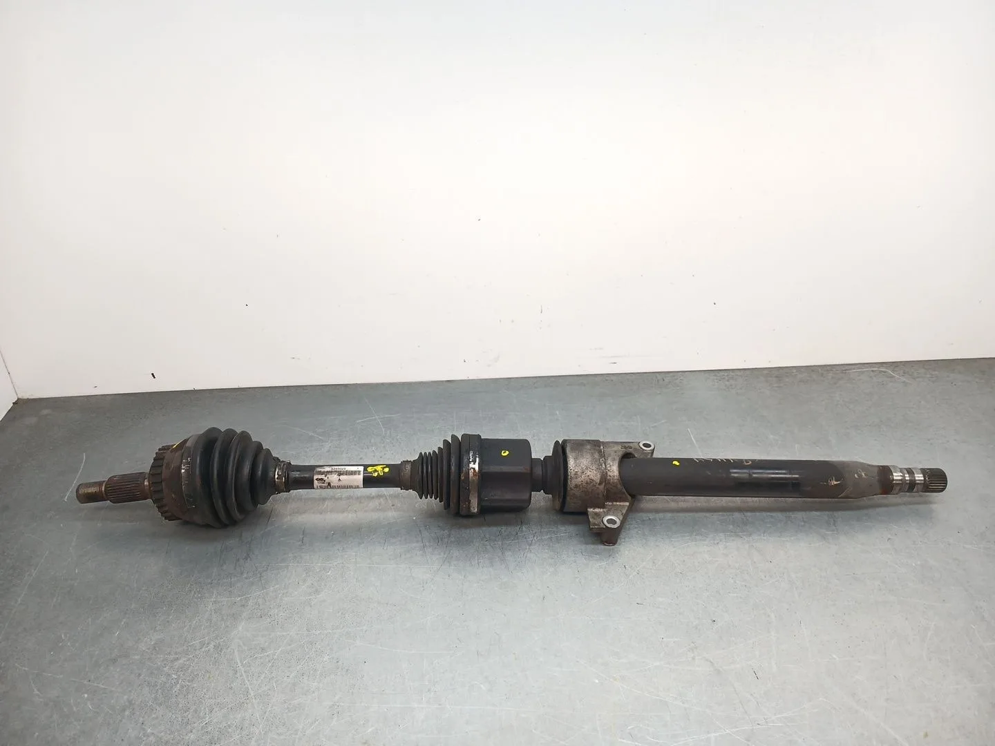 Transmision Delantera Derecha para Saab 9-5 Station Wagon (Ys3E)