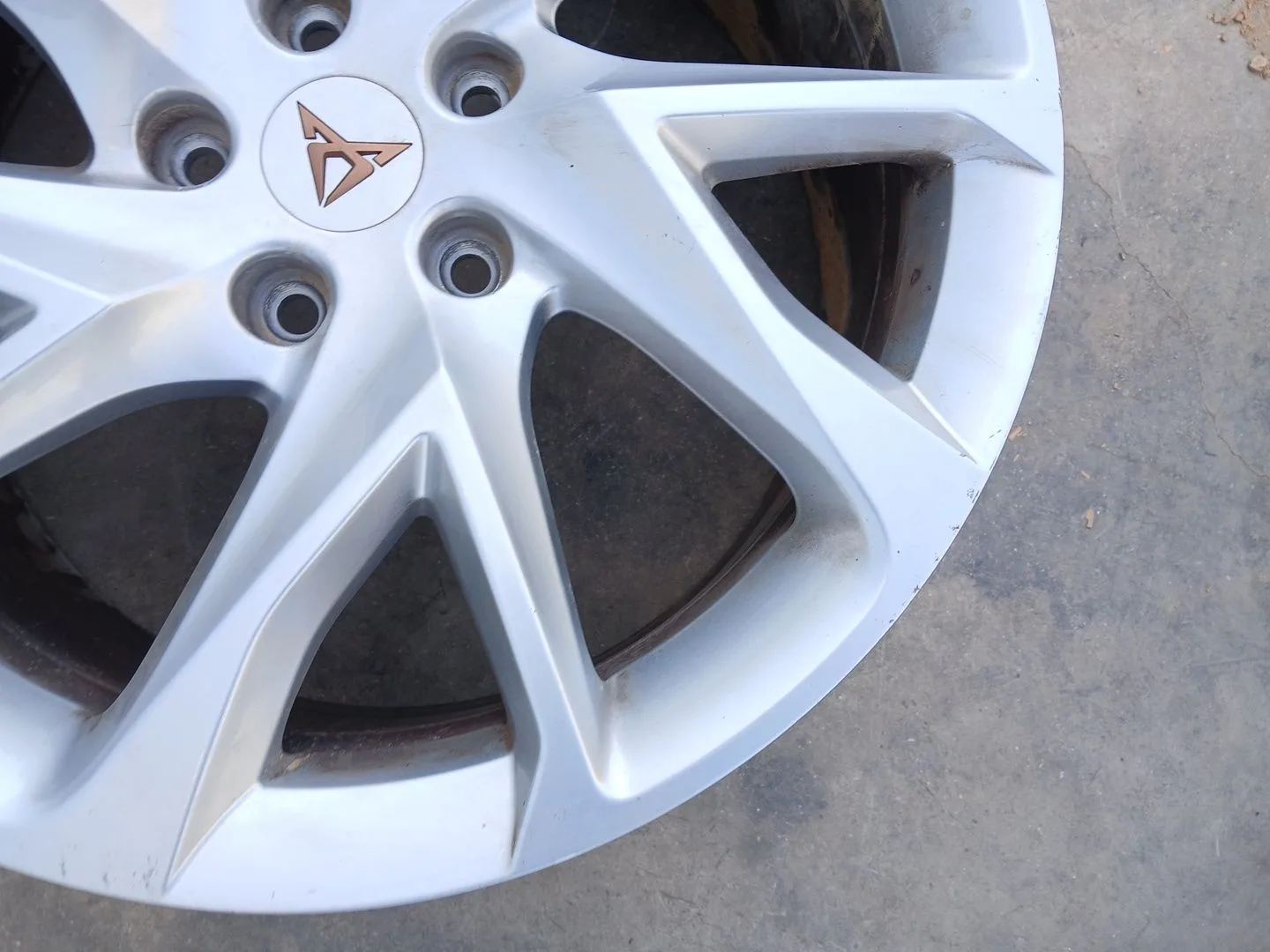 Llanta Delantera Derecha para Cupra Formentor (Km7, Kmp)