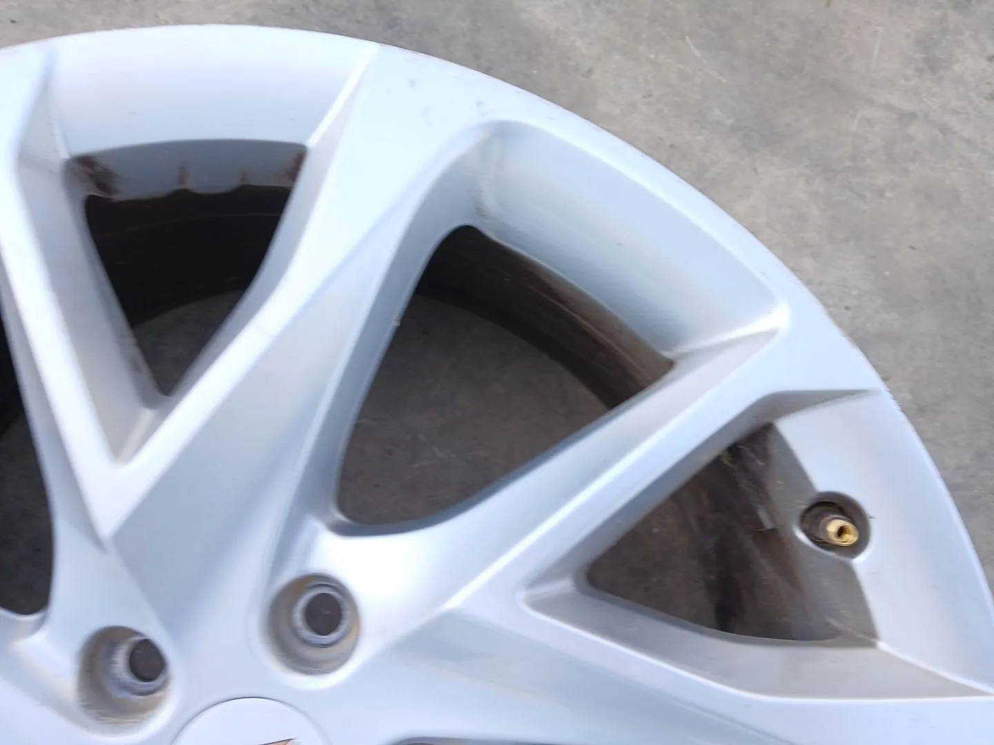 Llanta Delantera Izquierda para Cupra Formentor (Km7, Kmp)