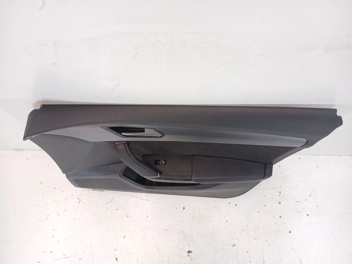 Guarnecido Puerta Delantera Derecha para Cupra Formentor (Km7, Kmp)