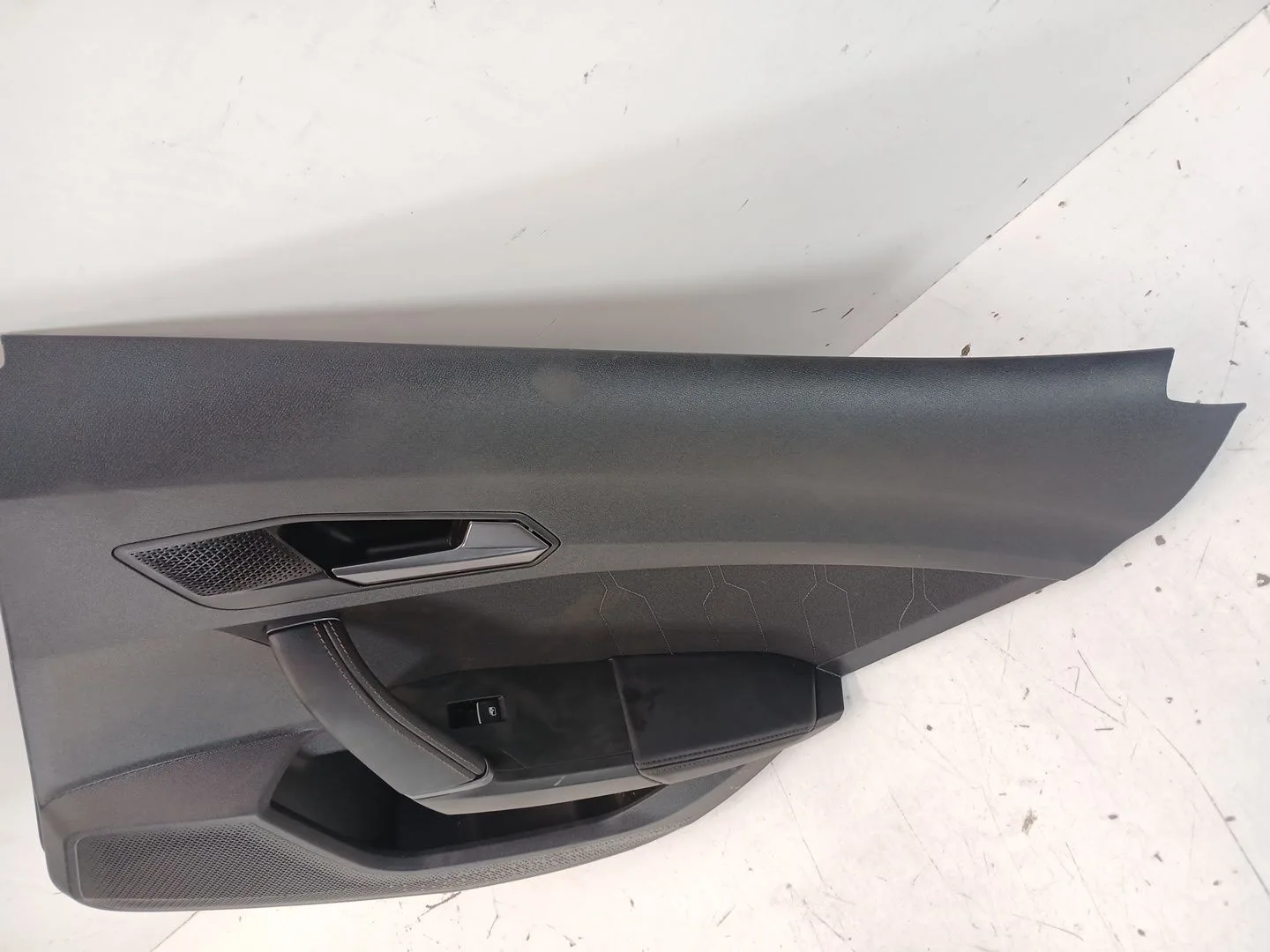 Guarnecido Puerta Trasera Derecha para Cupra Formentor (Km7, Kmp)