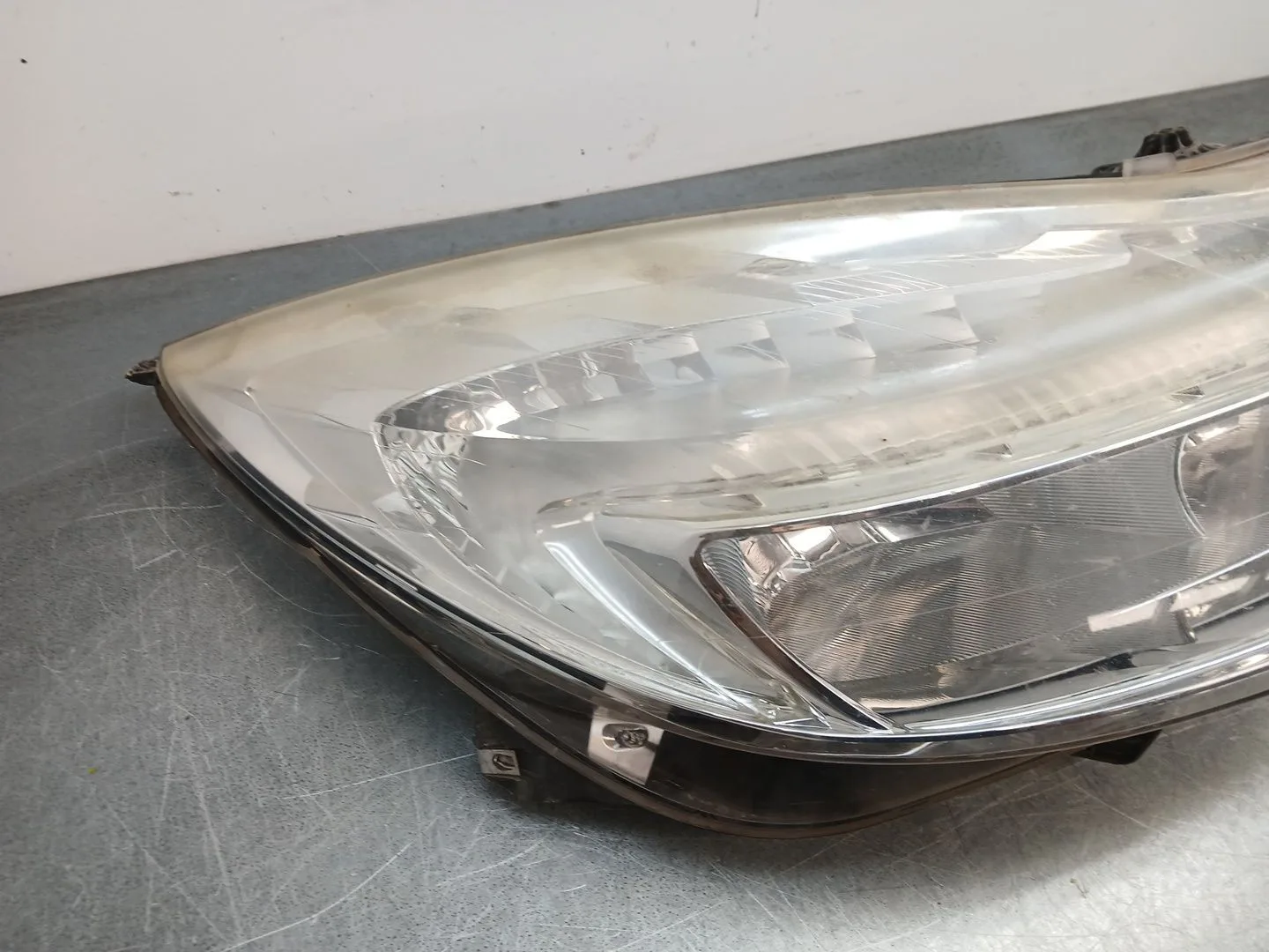 Faro Derecho para Opel Insignia A Sedan (G09)