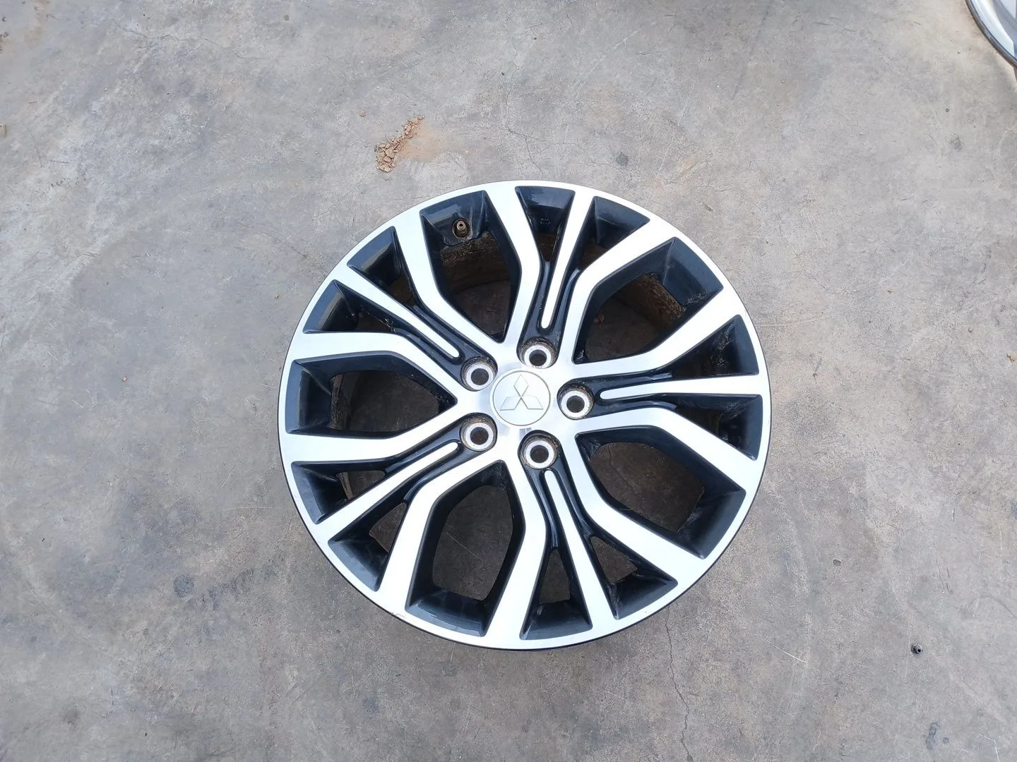 Llanta Delantera Derecha para Mitsubishi Asx (Ga_W_)