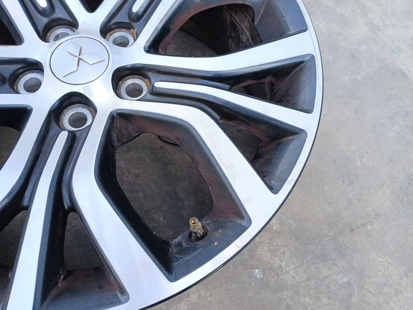 Llanta Trasera Derecha para Mitsubishi Asx (Ga_W_)