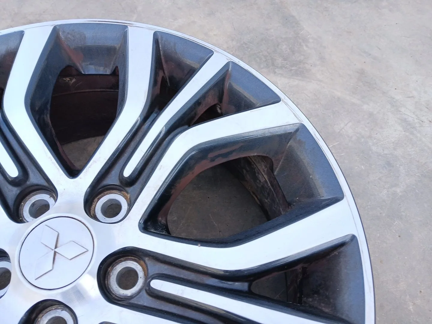 Llanta Trasera Derecha para Mitsubishi Asx (Ga_W_)