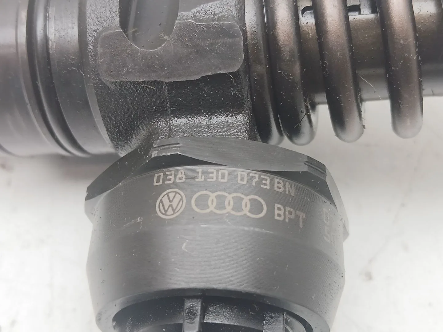 Inyector para Seat Ibiza Iii (6L1)