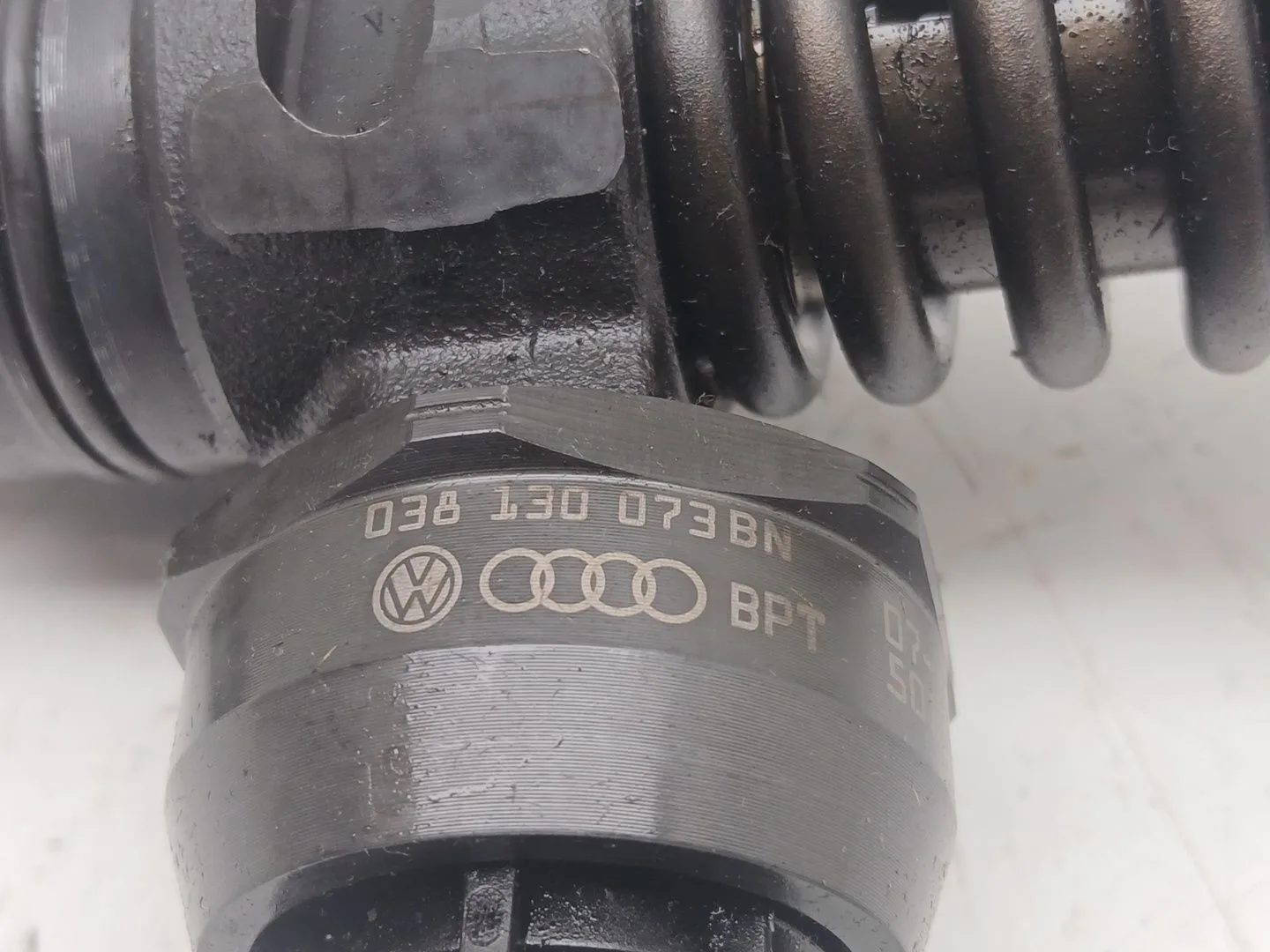 Inyector para Seat Ibiza Iii (6L1)