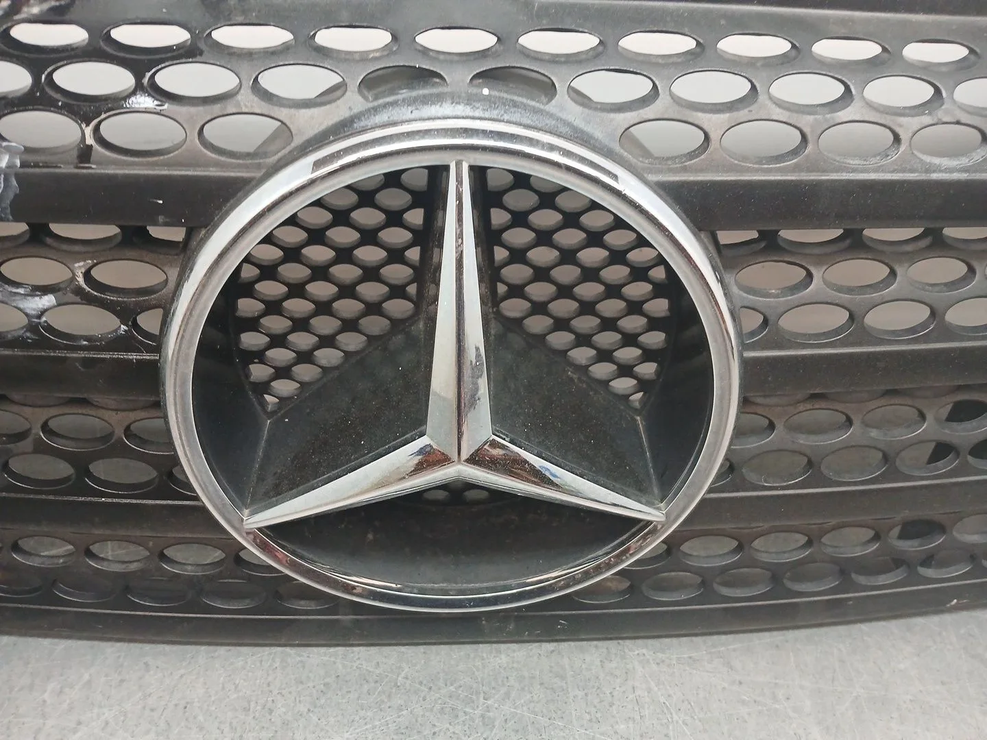 Rejilla Delantera para Mercedes-Benz Vito / Mixto Furgoneta (W639)