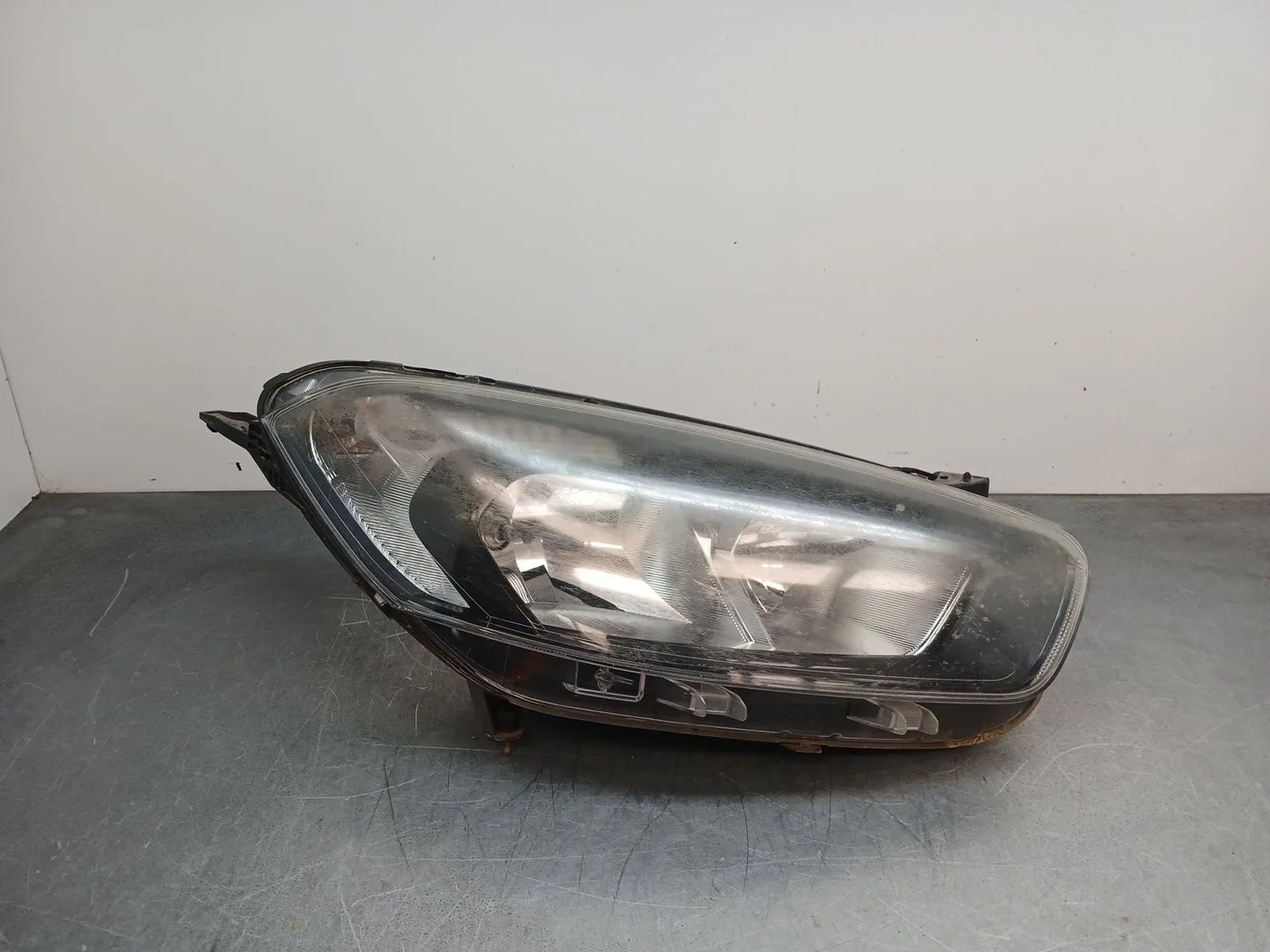 Faro Derecho para Ford Tourneo Courier B460 Monospace
