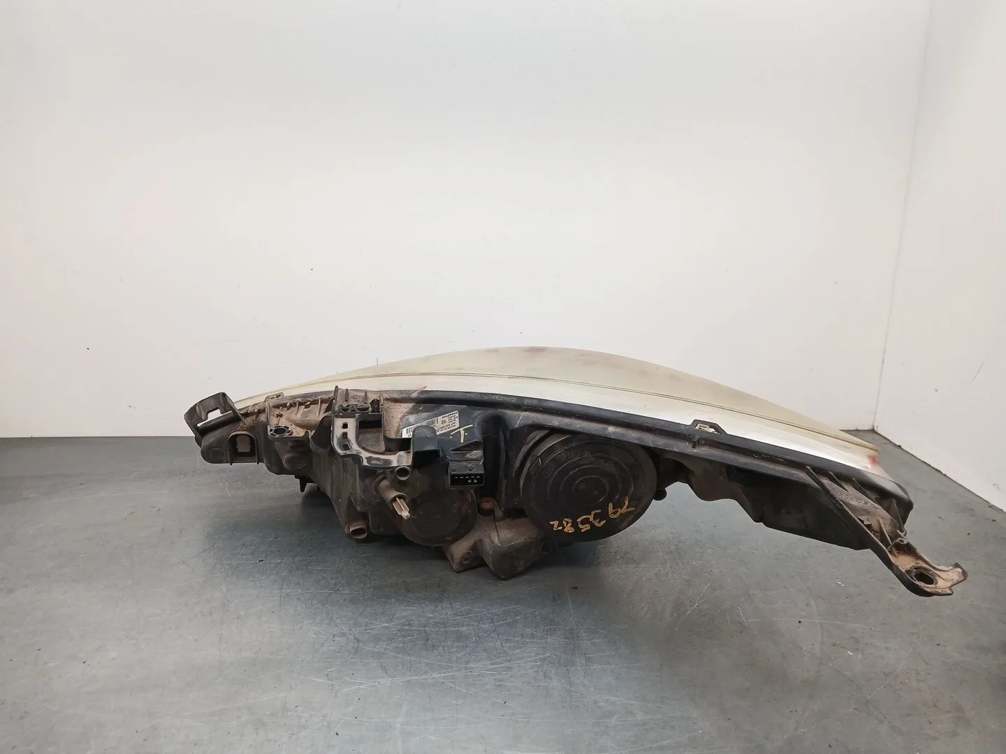 Faro Derecho para Peugeot 207/207+ (Wa_, Wc_)