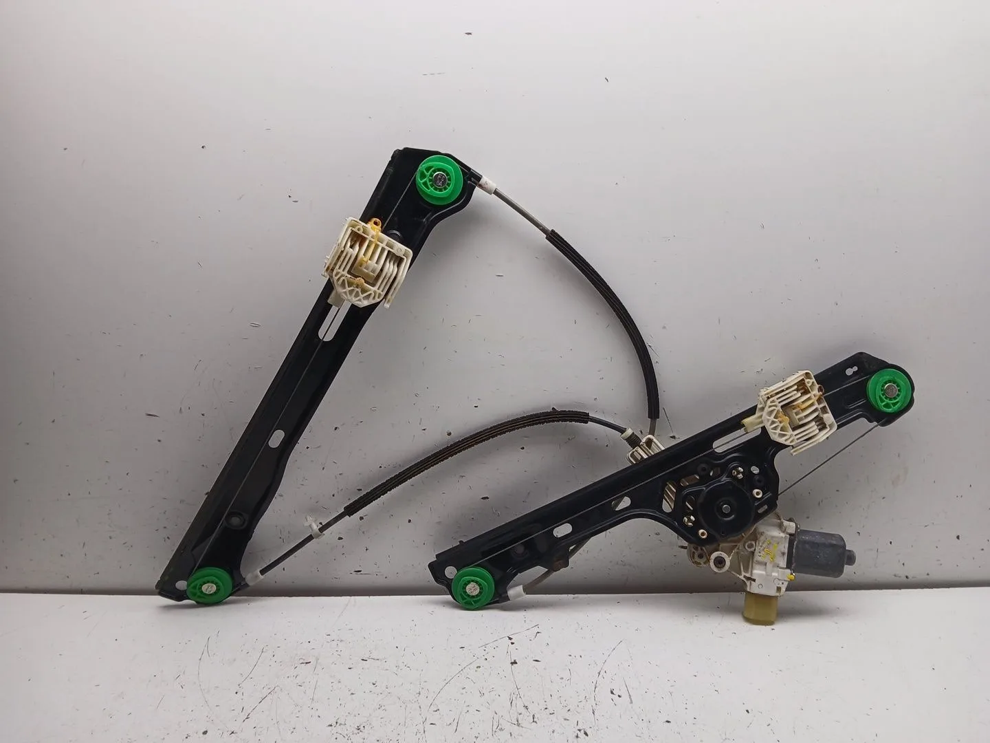 Elevalunas Delantero Izquierdo para Bmw 1 (E87)