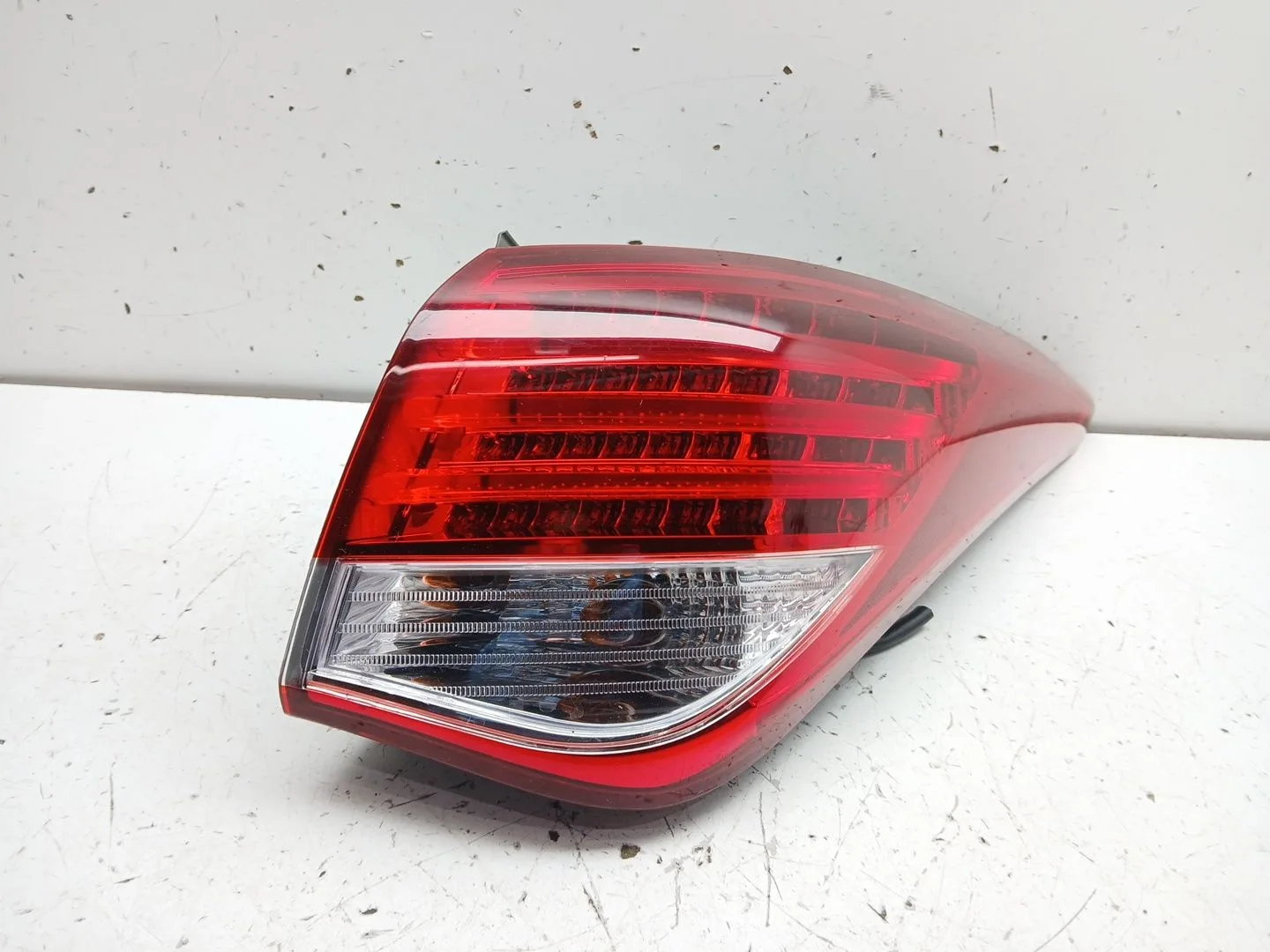 Piloto Trasero Derecho para Hyundai I40 I (Vf)