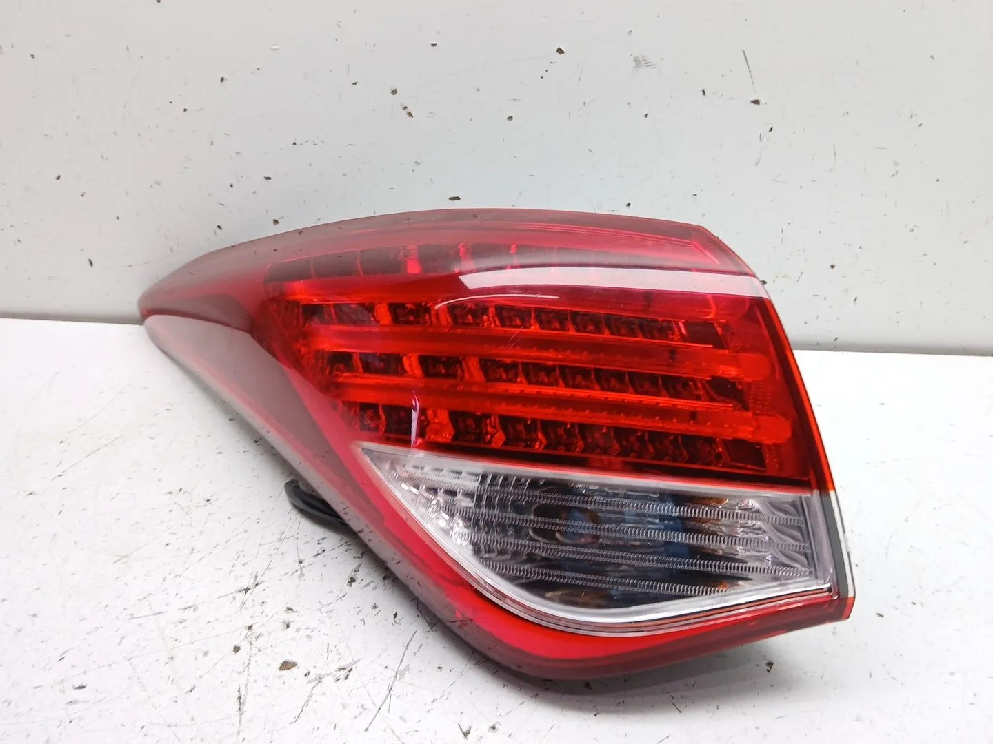 Piloto Trasero Izquierdo para Hyundai I40 I (Vf)