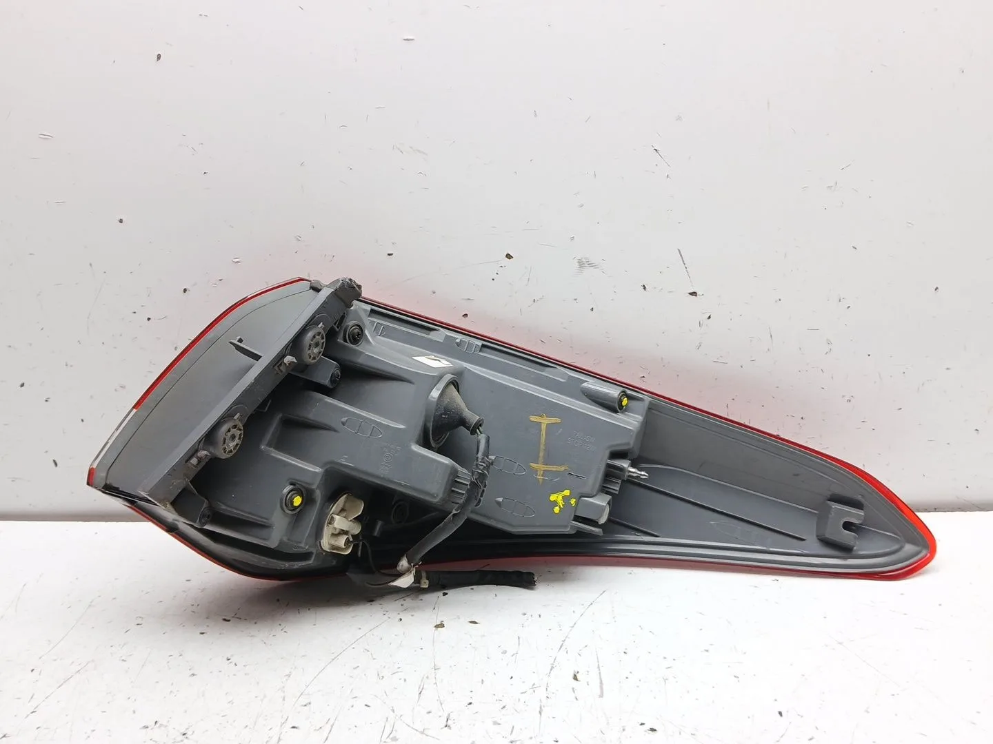 Piloto Trasero Izquierdo para Hyundai I40 I (Vf)