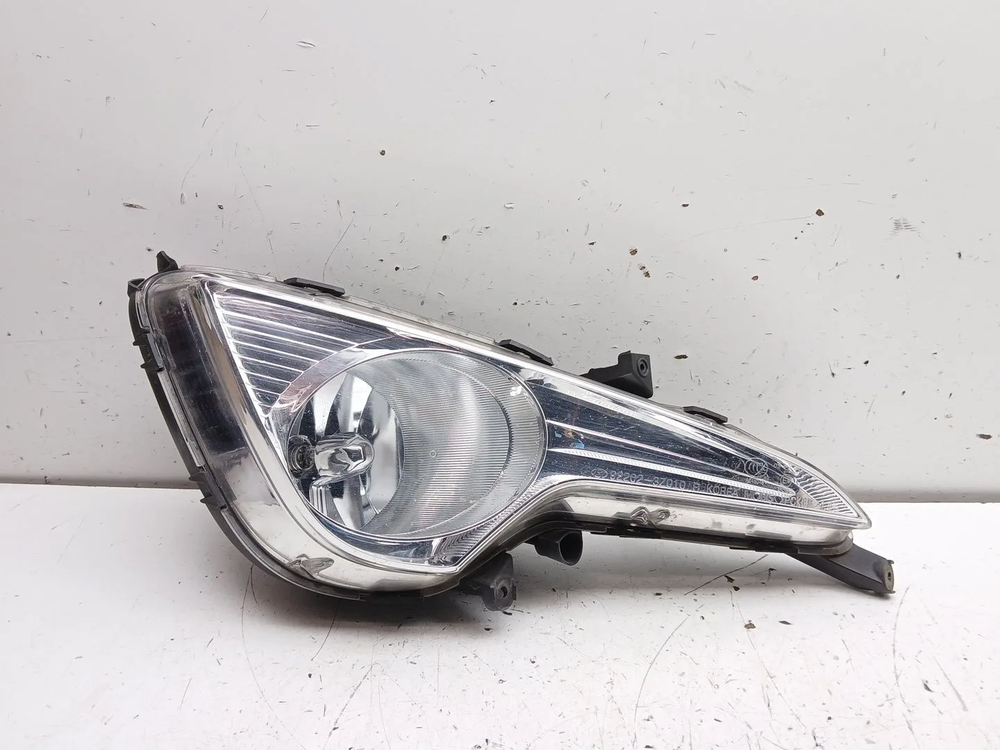 Faro Antiniebla Derecho para Hyundai I40 I (Vf)