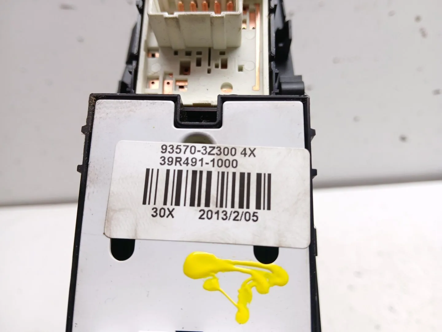 Mando Elevalunas Delantero Izquierdo para Hyundai I40 I (Vf)