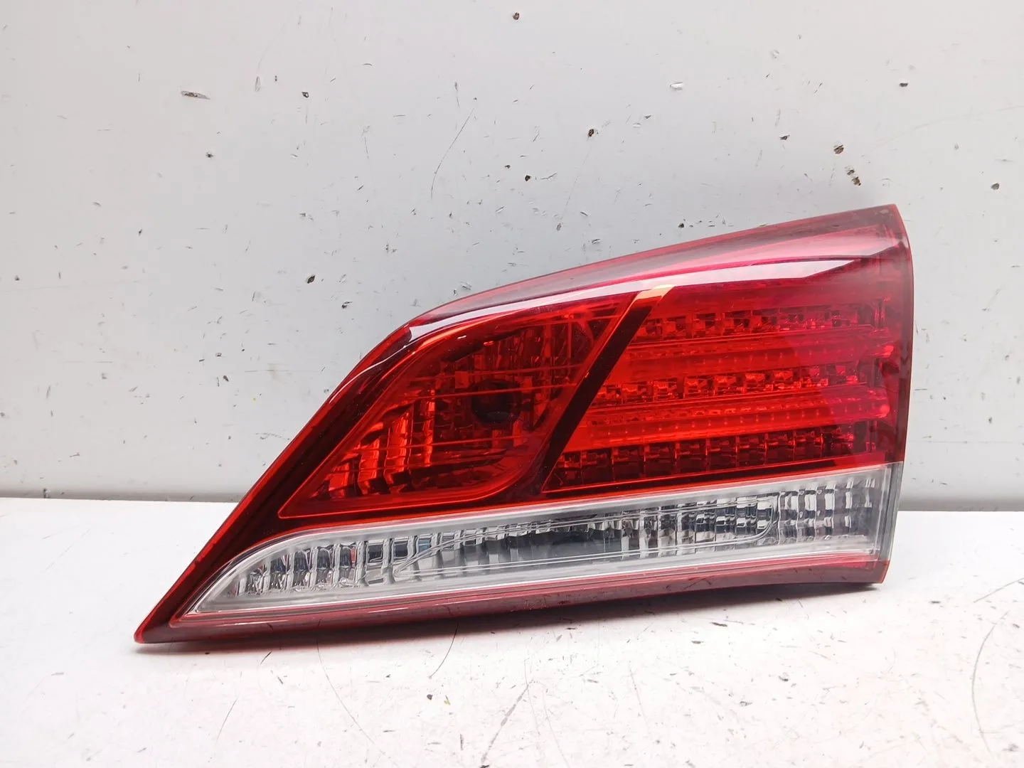 Piloto Trasero Derecho Interior para Hyundai I40 I (Vf)
