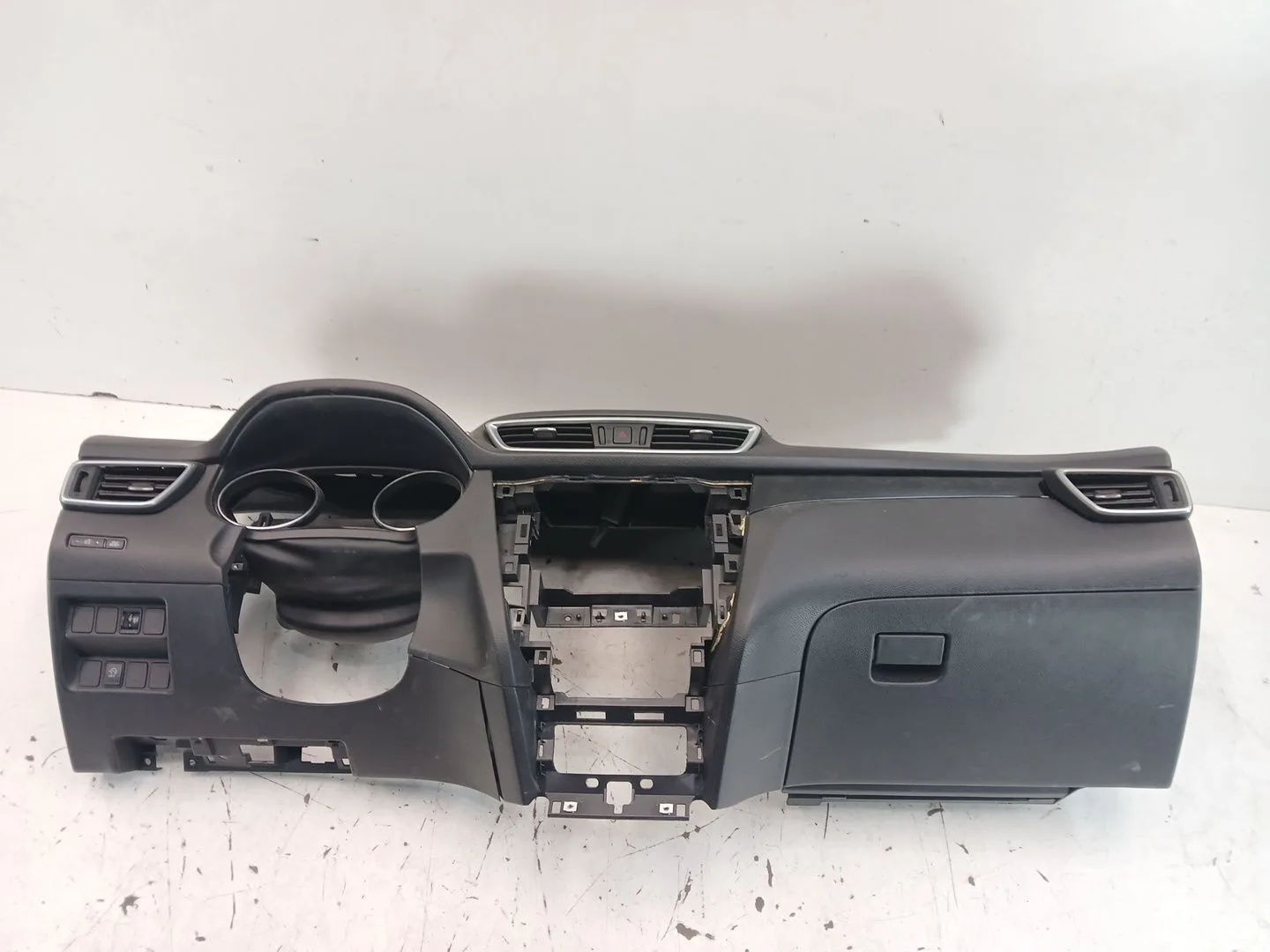 Salpicadero para Nissan Qashqai Ii (J11, J11_)