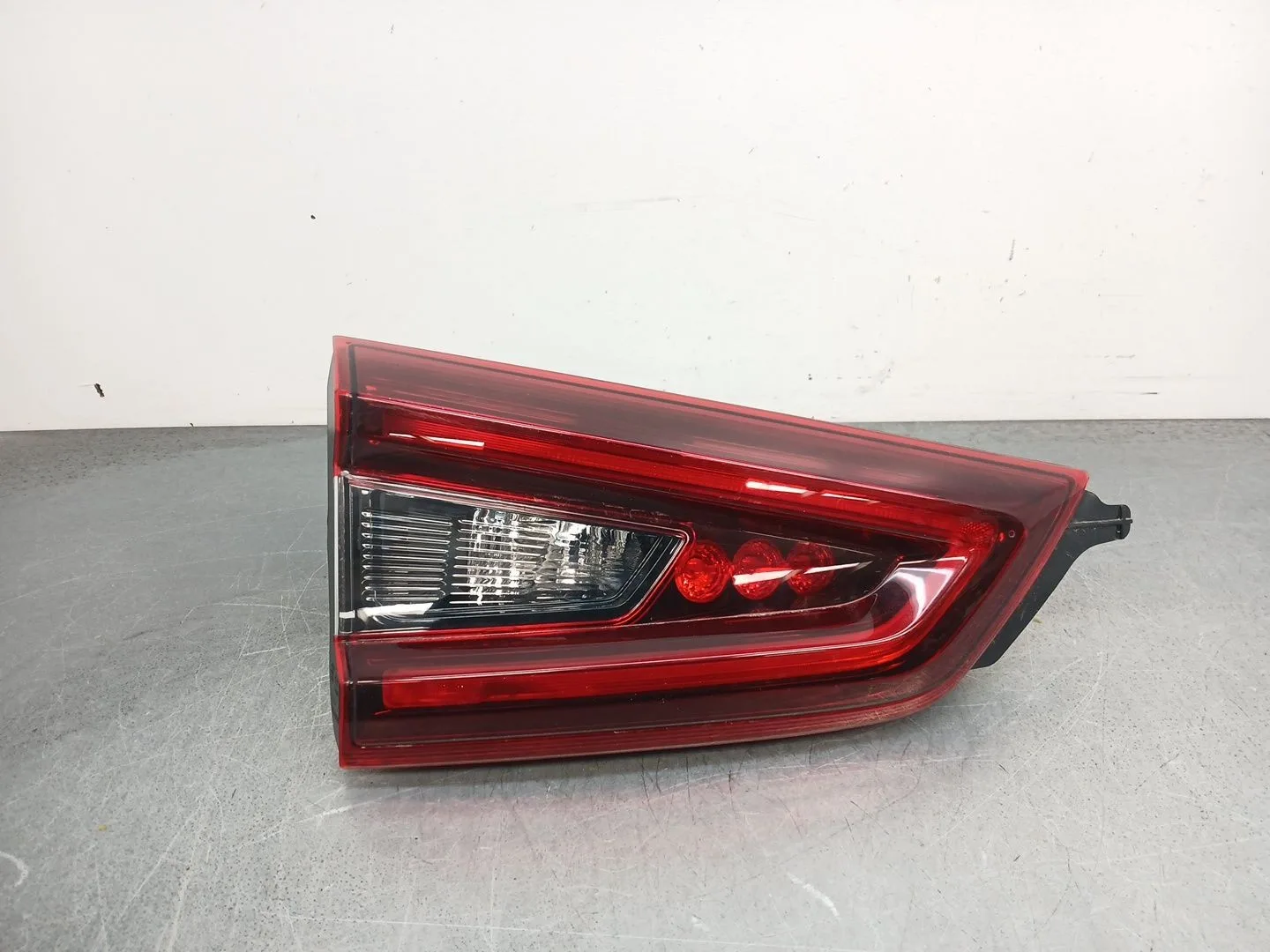 Piloto Trasero Izquierdo Interior para Nissan Qashqai Ii (J11, J11_)