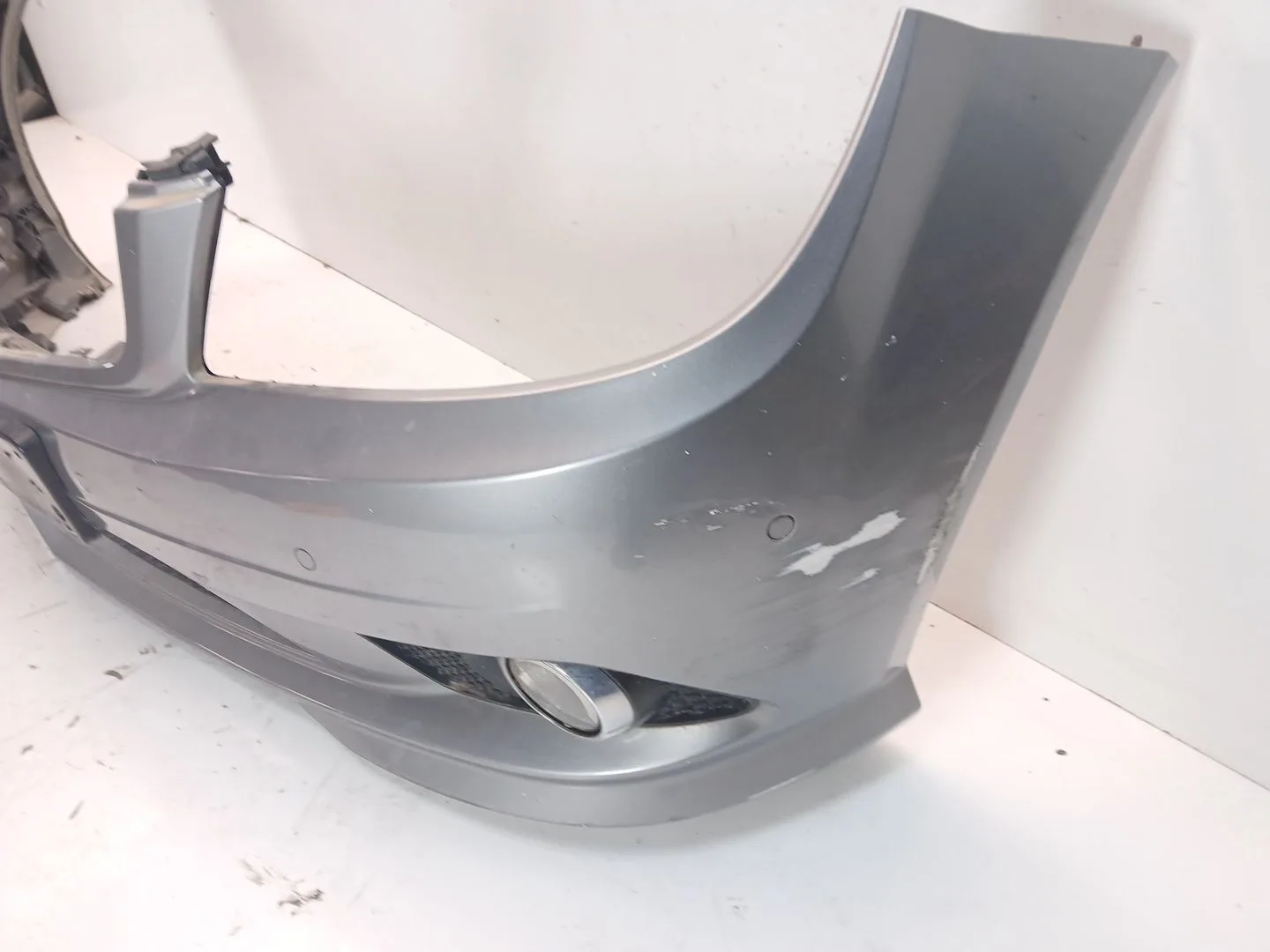 Paragolpes Delantero para Mercedes-Benz Clase C (W204)