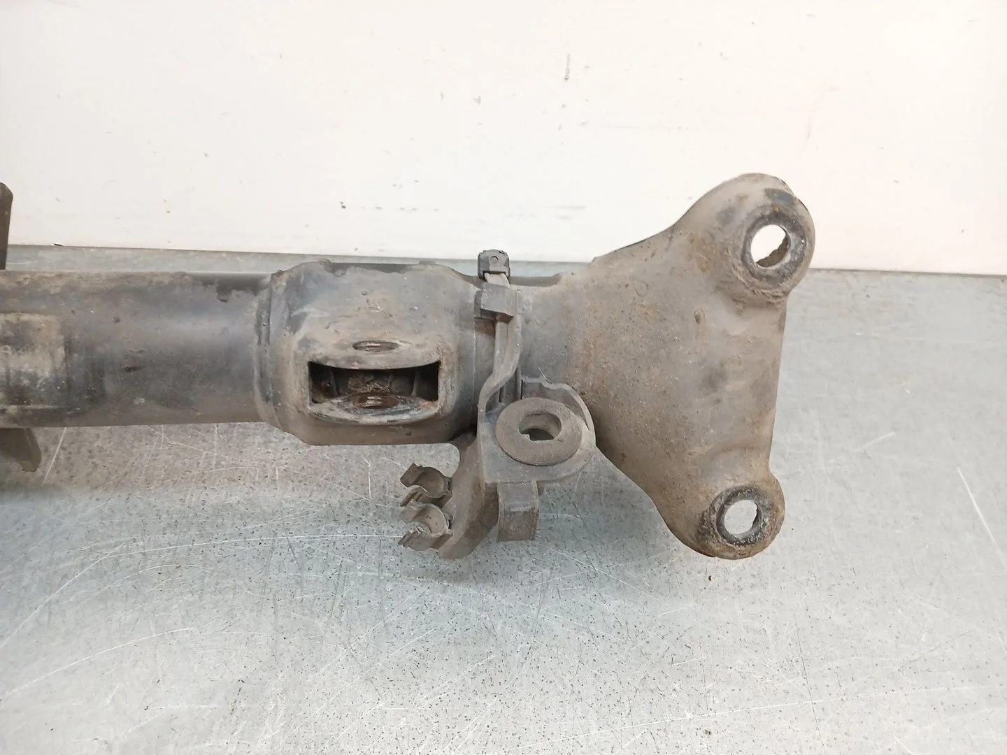 Amortiguador Delantero Izquierdo para Mercedes-Benz Clase C (W204)
