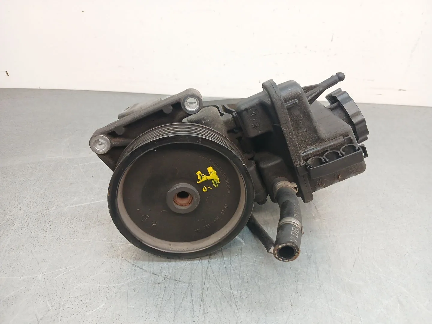 Bomba Direccion para Mercedes-Benz Clase C (W204)