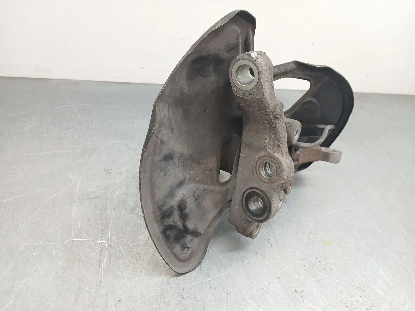 Mangueta Delantera Derecha para Mercedes-Benz Clase C (W204)