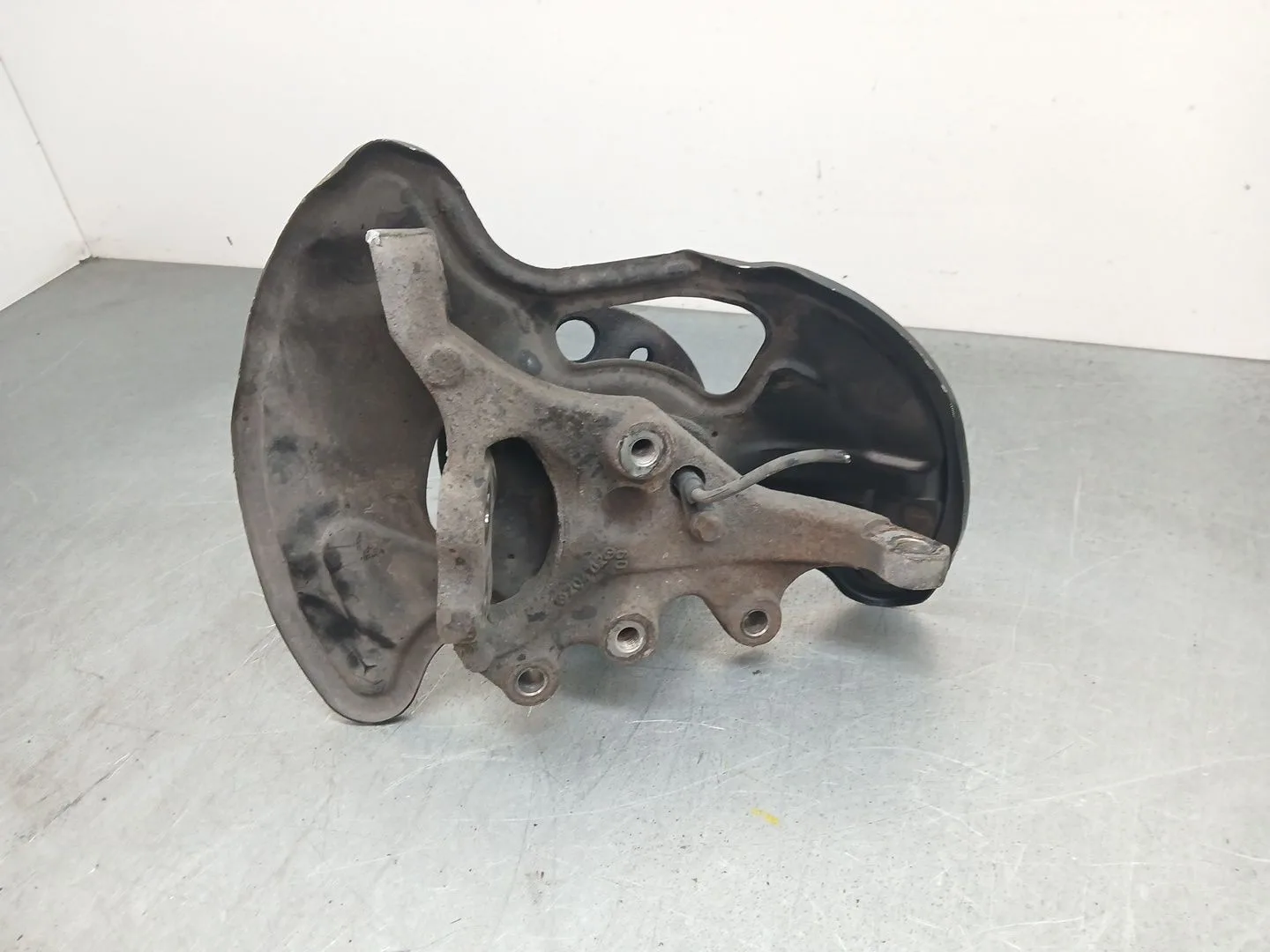 Mangueta Delantera Derecha para Mercedes-Benz Clase C (W204)