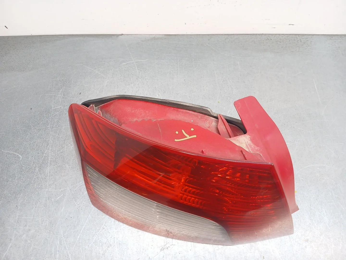 Piloto Trasero Izquierdo para Peugeot 407 (6D_)