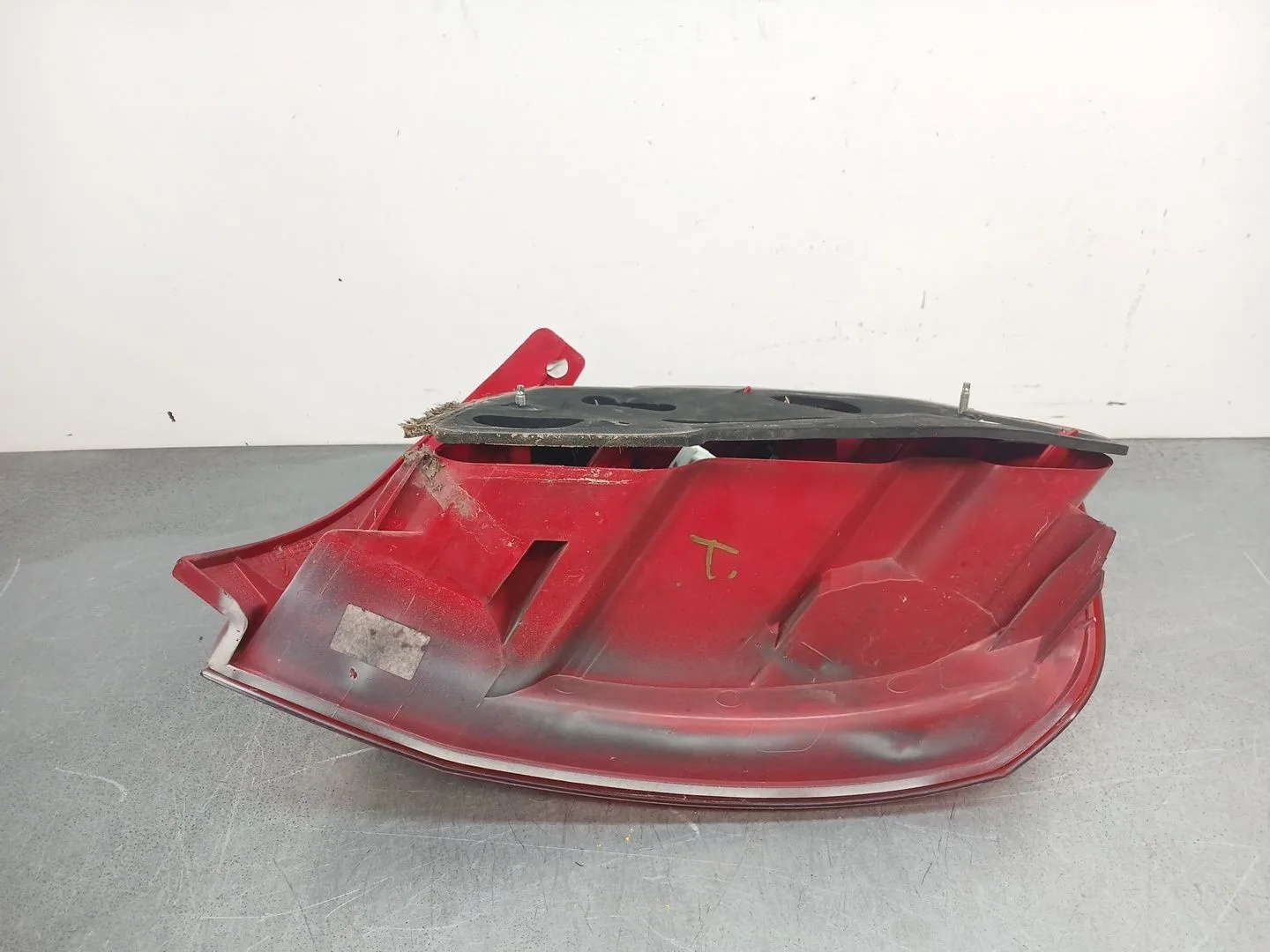 Piloto Trasero Izquierdo para Peugeot 407 (6D_)