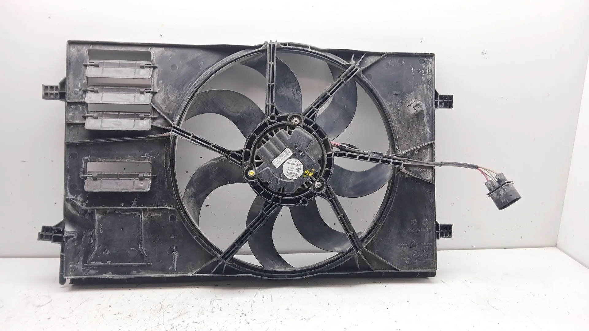 Electroventilador para Skoda Octavia Iii Combi (5E5, 5E6)