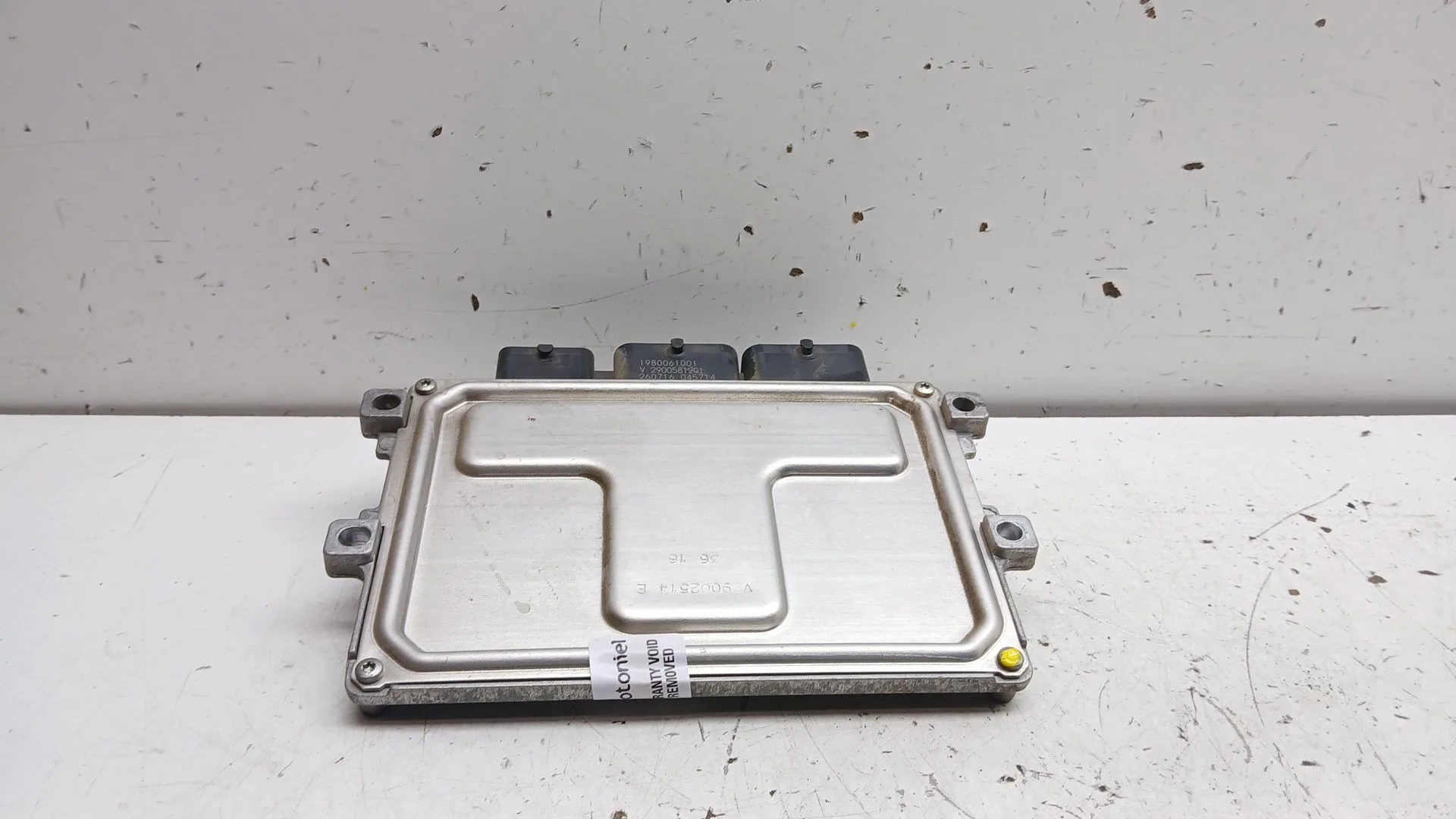Centralita Motor Uce para Peugeot 208 I (Ca_, Cc_)