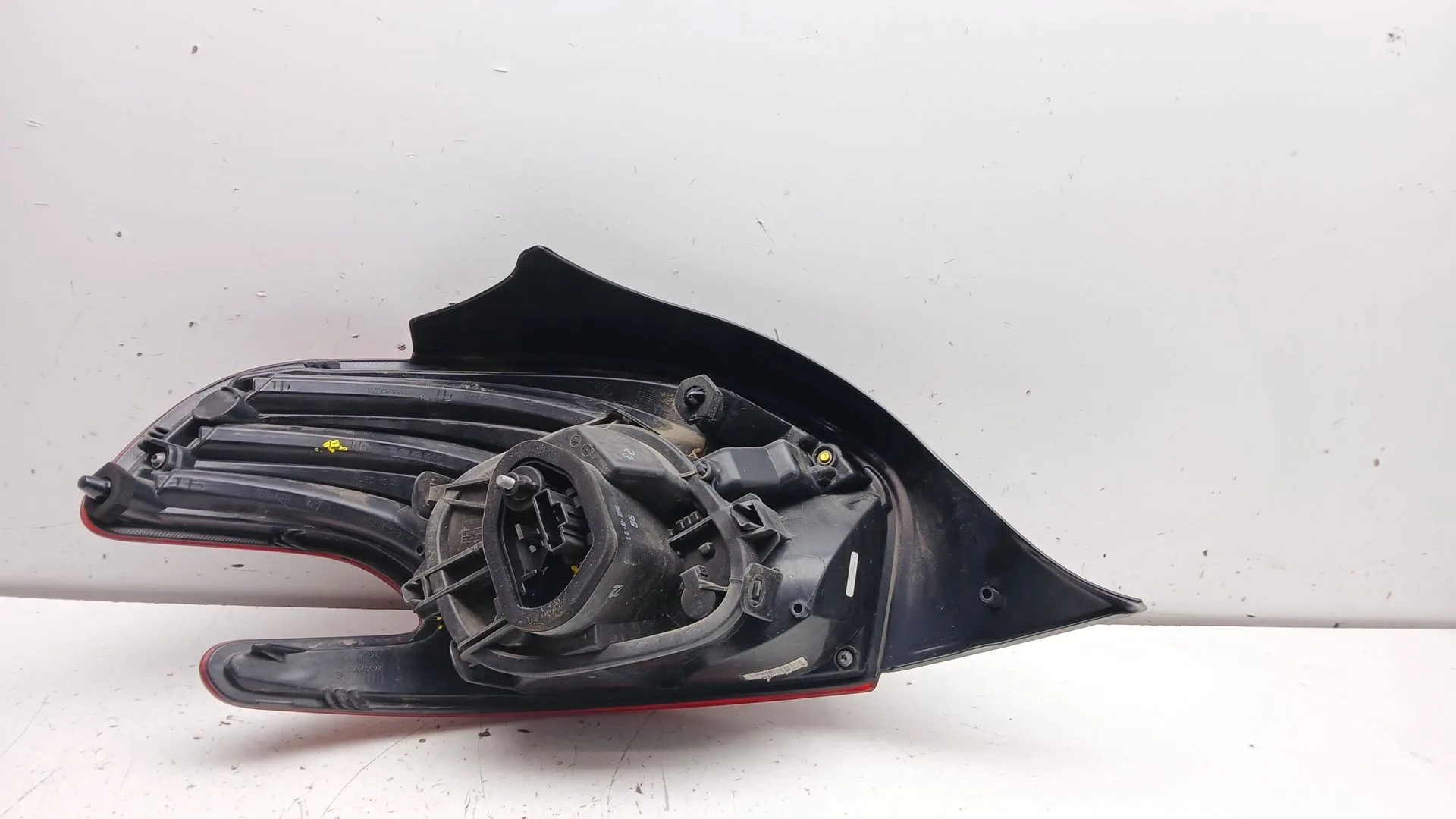 Piloto Trasero Derecho para Peugeot 208 I (Ca_, Cc_)