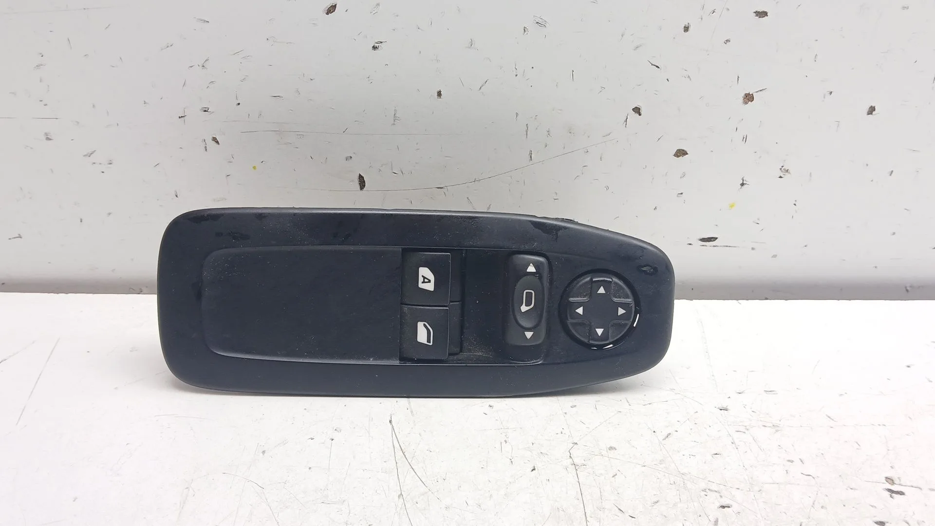 Mando Elevalunas Delantero Izquierdo para Peugeot 208 I (Ca_, Cc_)
