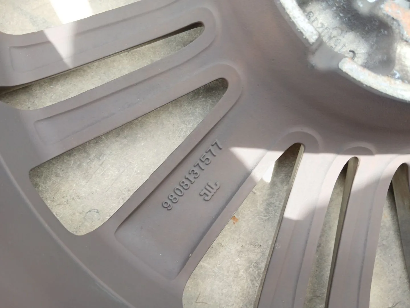 Llanta Delantera Derecha para Peugeot 208 I (Ca_, Cc_)
