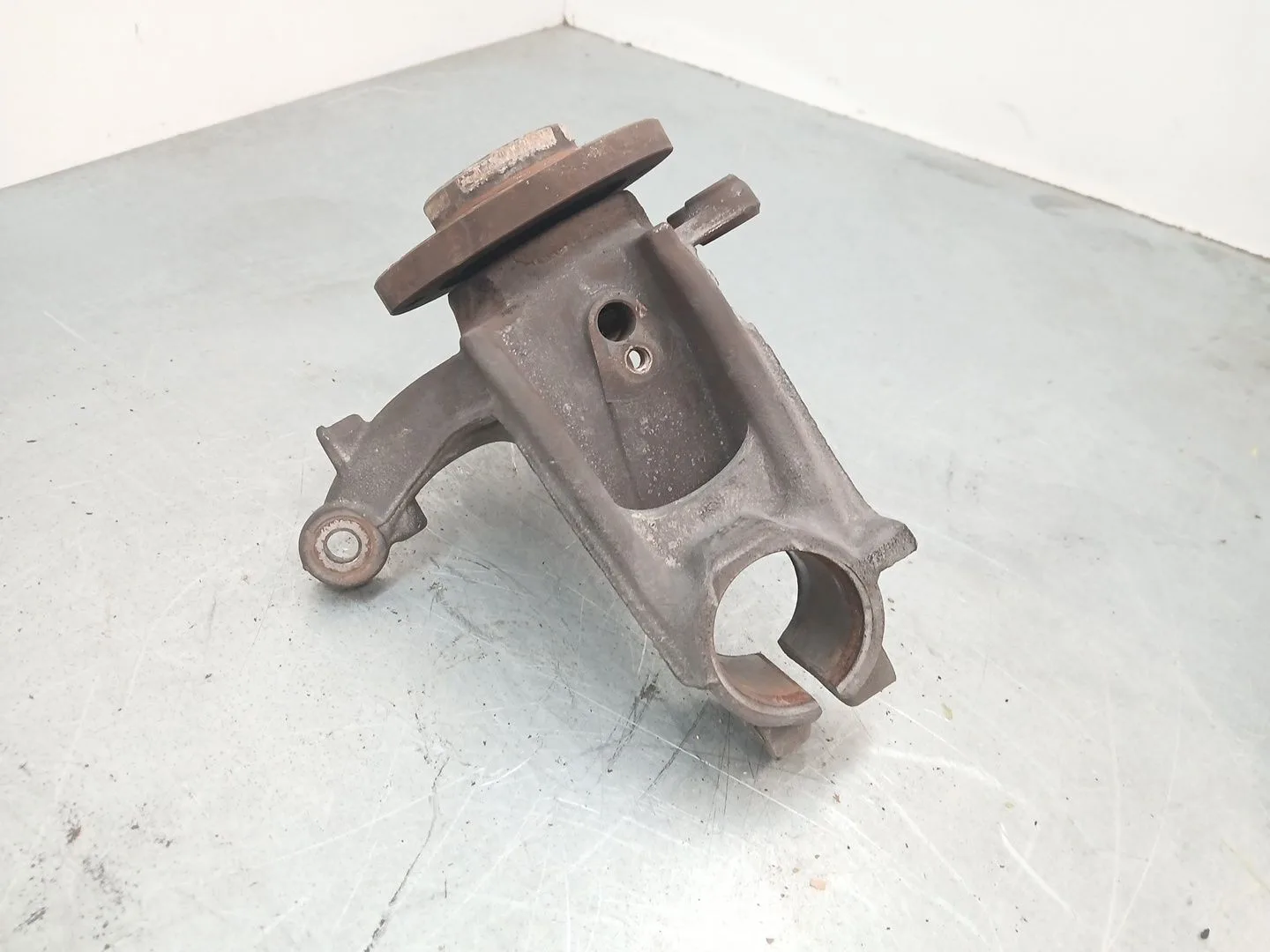Mangueta Delantera Izquierda para Peugeot 208 I (Ca_, Cc_)