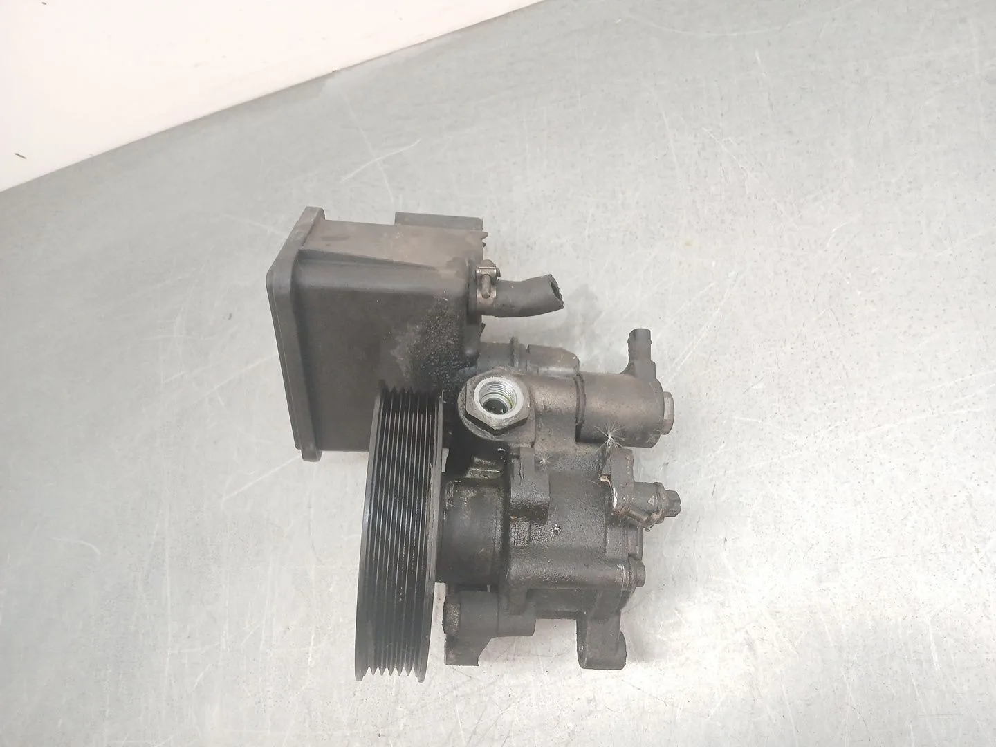 Bomba Direccion para Mercedes-Benz Cls (C219)